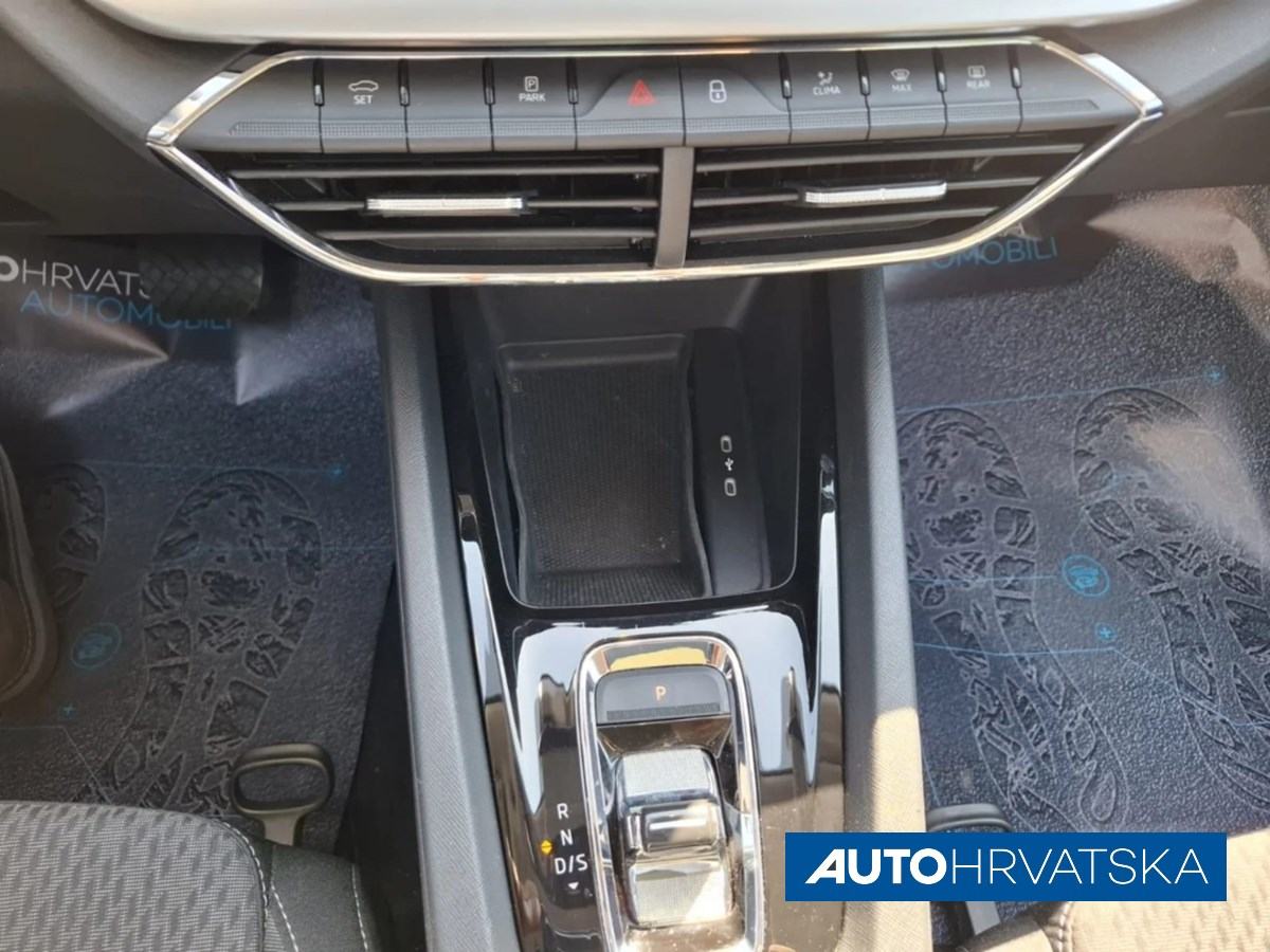 ŠKODA OCTAVIA Style 2.0 TDI DSG - TVORNIČKO JAMSTVO, 24.900,00 €, fotografija 18