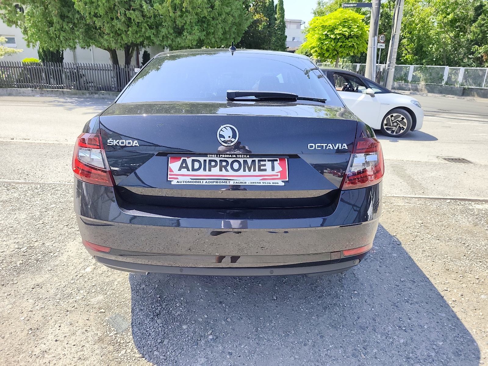 Škoda Octavia TDI // DSG // TOP STANJE // ALU // HR - AUTO //, fotografija 8