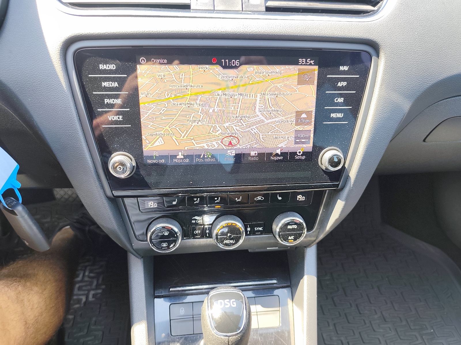 Škoda Octavia TDI // DSG // TOP STANJE // ALU // HR - AUTO //, fotografija 17