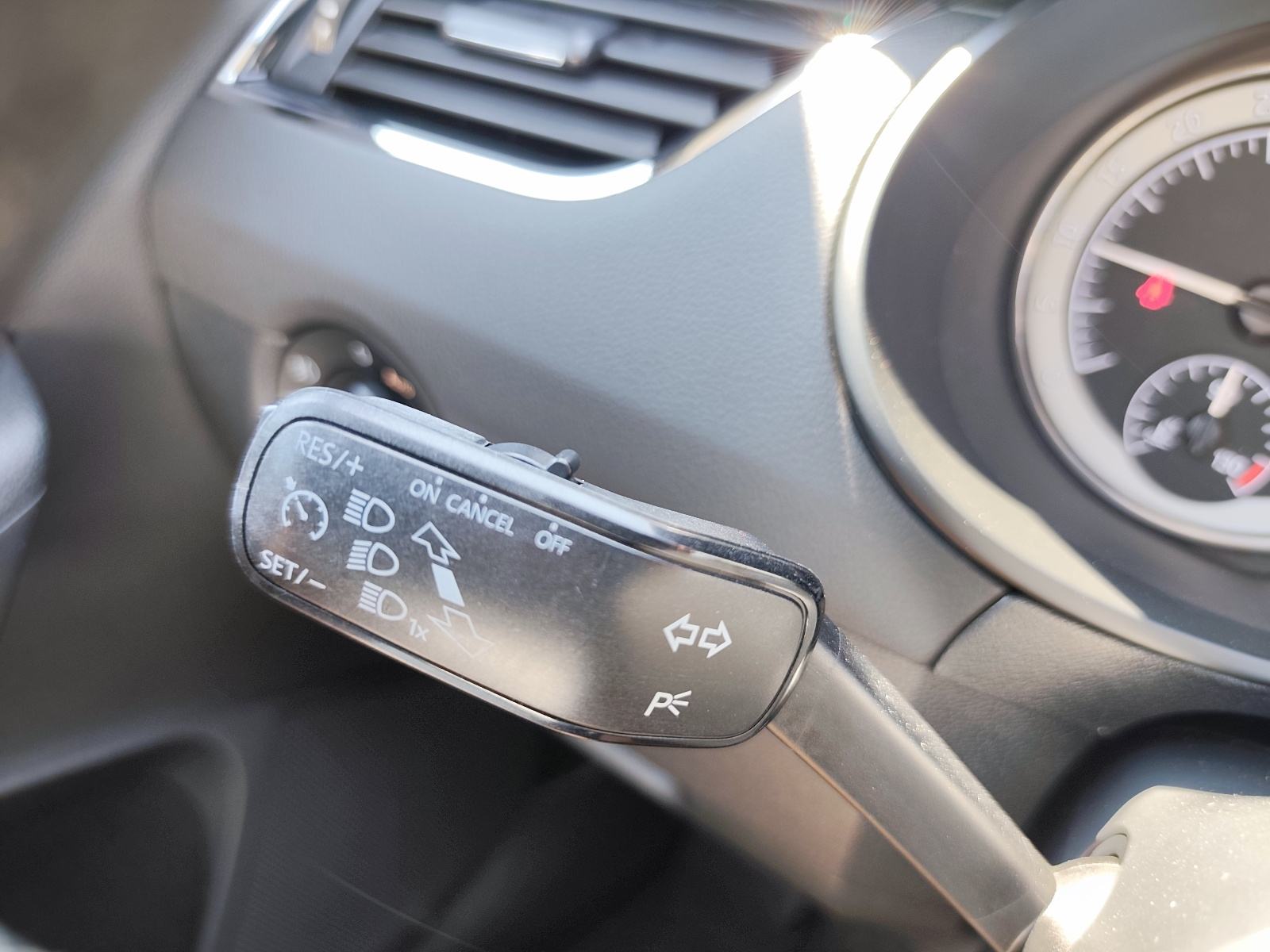 Škoda Octavia TDI // DSG // TOP STANJE // ALU // HR - AUTO //, fotografija 19