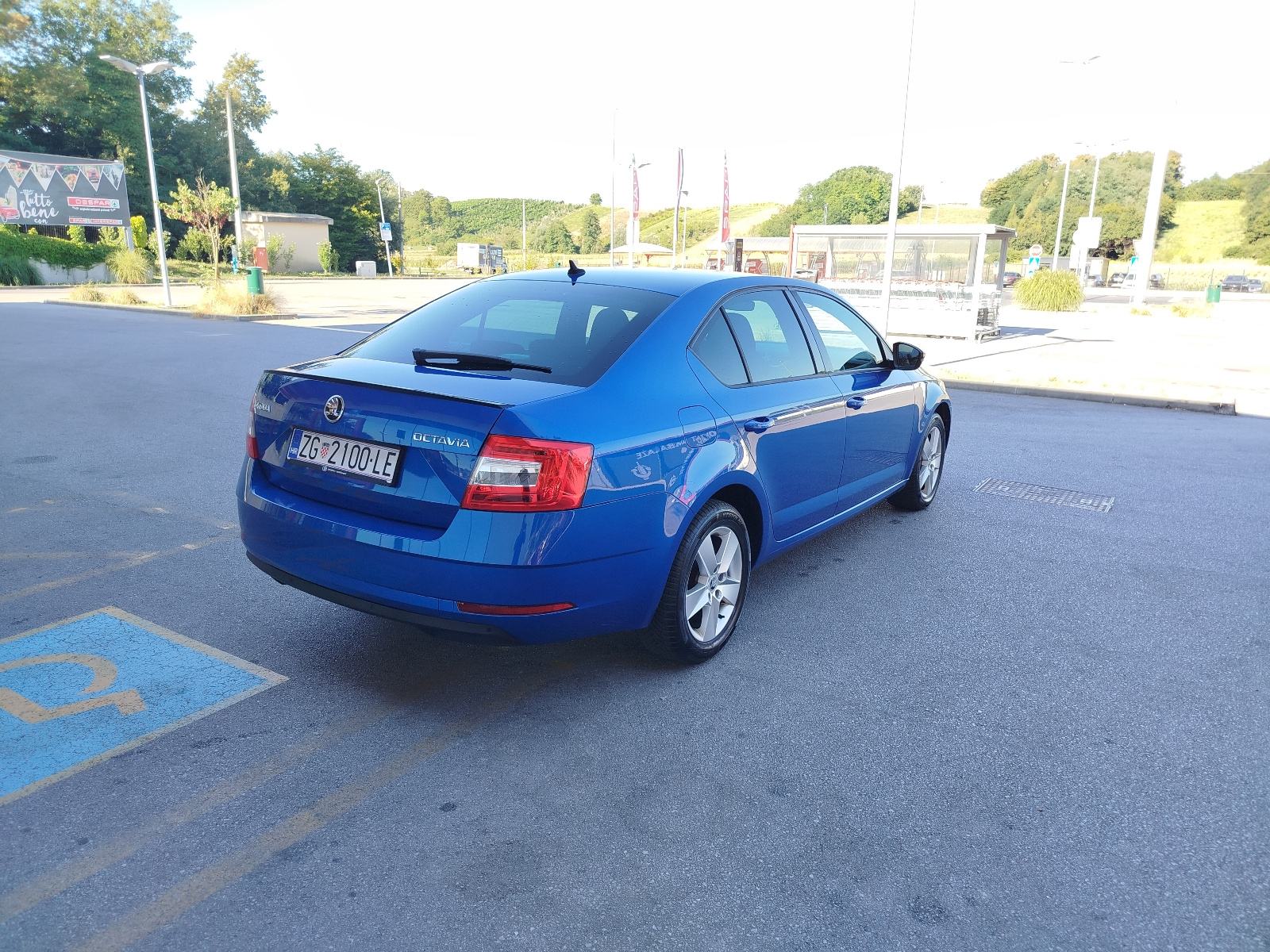 Škoda Octavia TDI, reg godinu dana, moguće zamjene, fotografija 5