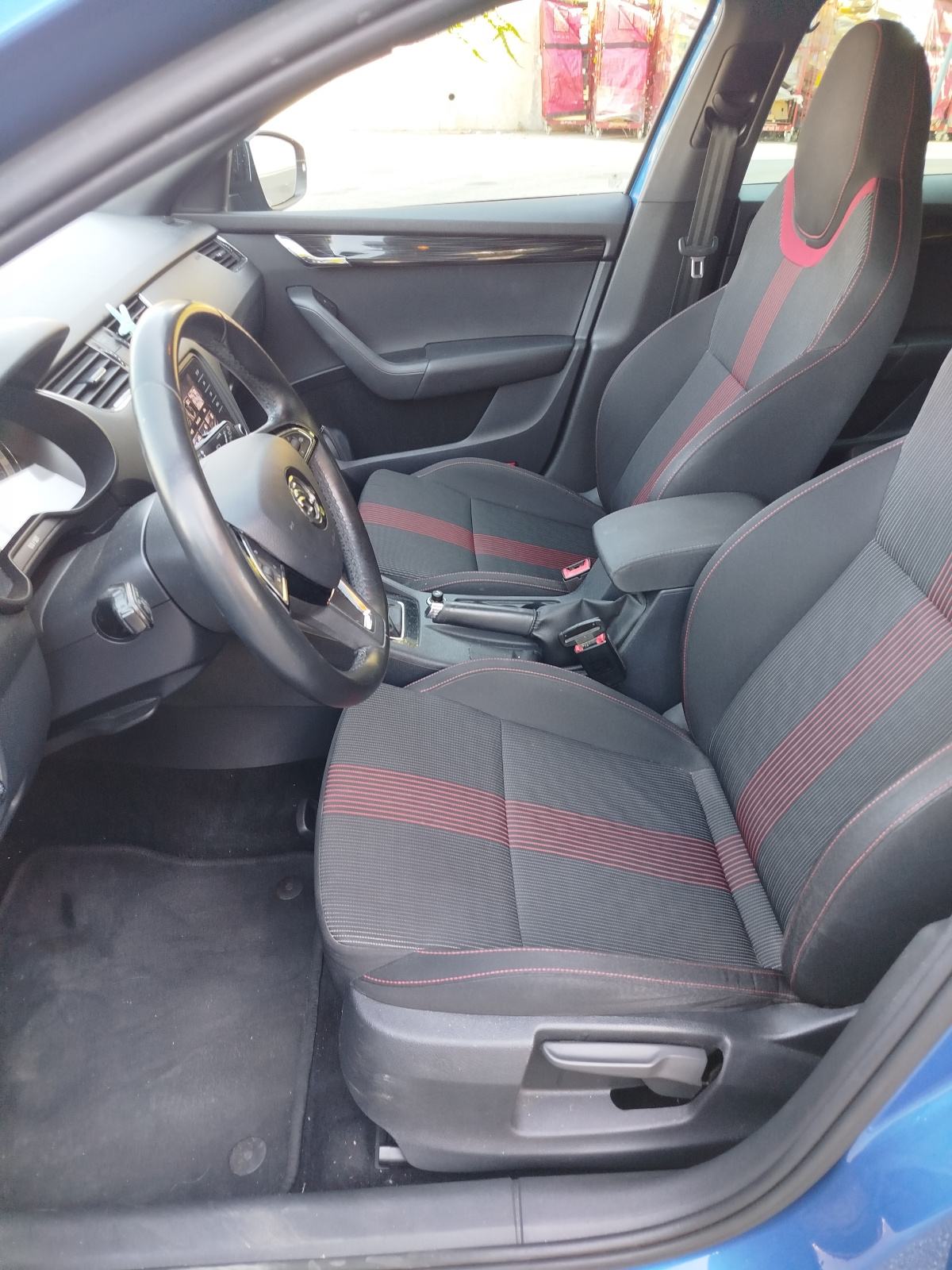 Škoda Octavia TDI, reg godinu dana, moguće zamjene, fotografija 9