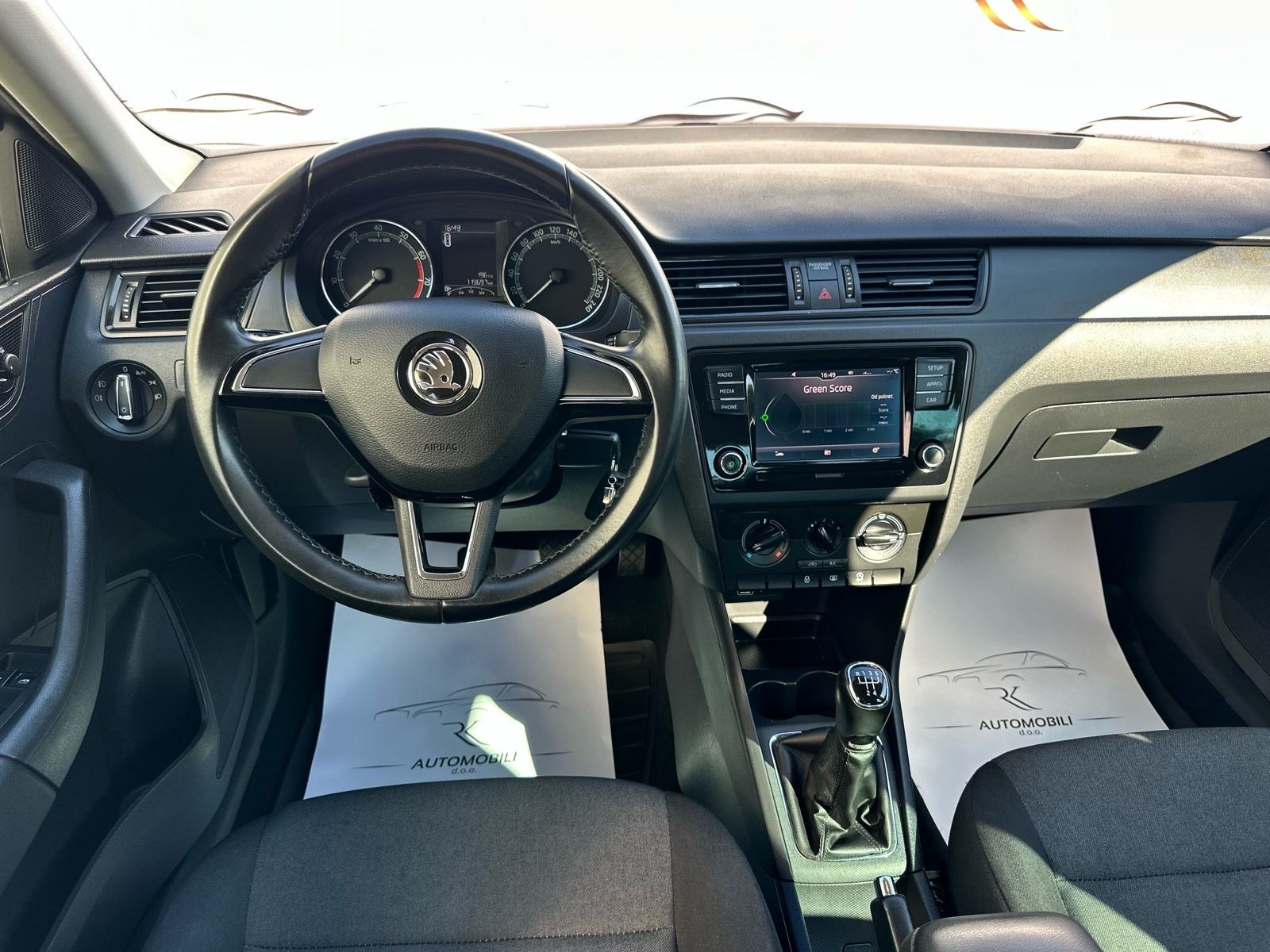 Škoda Rapid 1,0 TSI 2019 *navigacija, fotografija 10