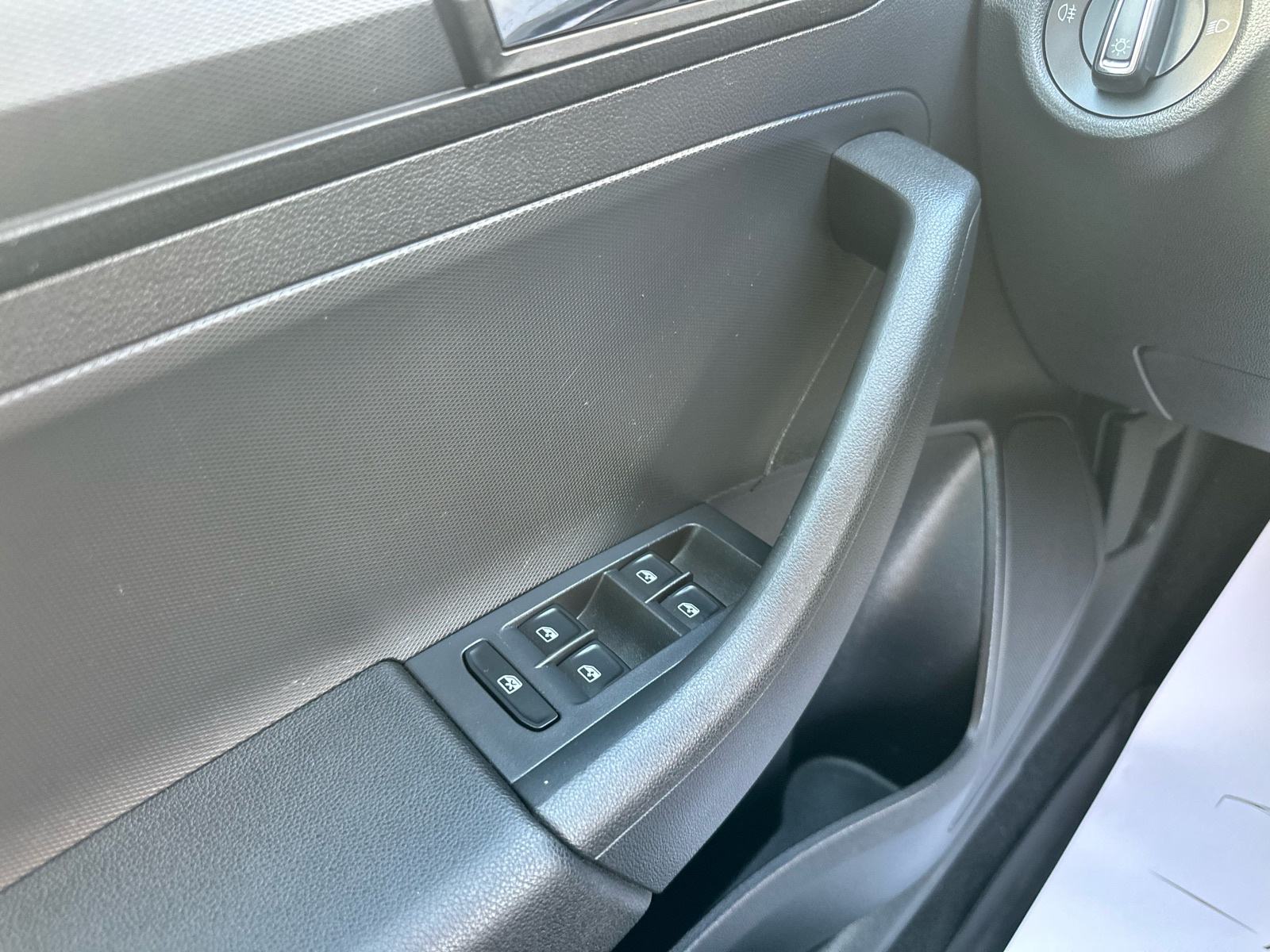 Škoda Rapid 1,0 TSI 2019 *navigacija, fotografija 18