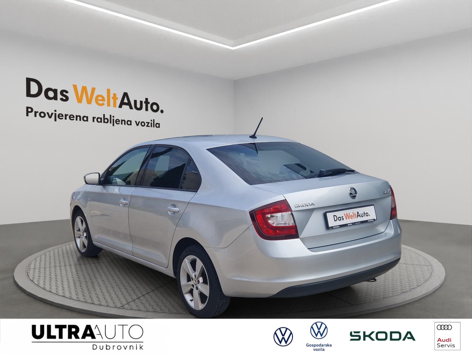Škoda Rapid 1,0 TSI Ambition Plus, fotografija 3