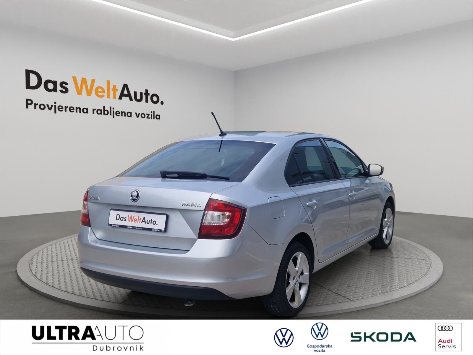 Škoda Rapid 1,0 TSI Ambition Plus, fotografija 5