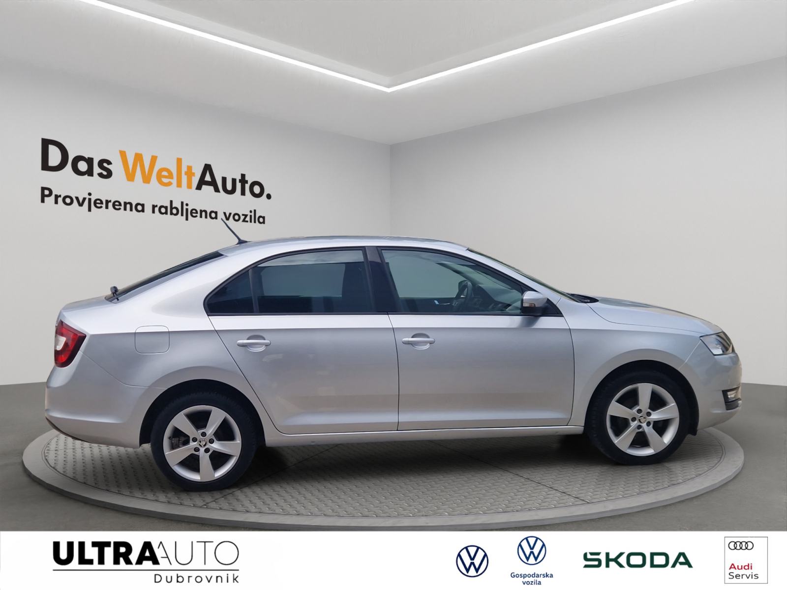 Škoda Rapid 1,0 TSI Ambition Plus, fotografija 6