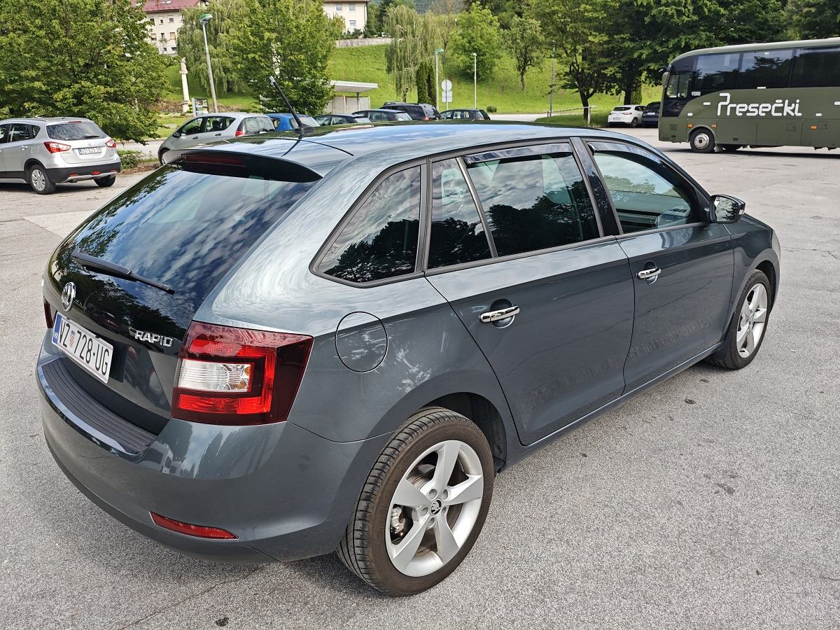 Škoda Rapid 1,2 TSI, HR auto, reg. 07/27, samo 83932 km!, fotografija 4