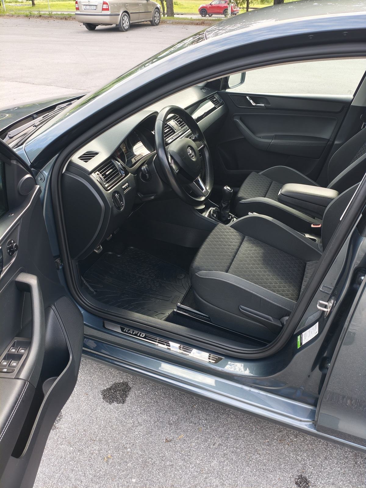 Škoda Rapid 1,2 TSI, HR auto, reg. 07/27, samo 83932 km!, fotografija 8