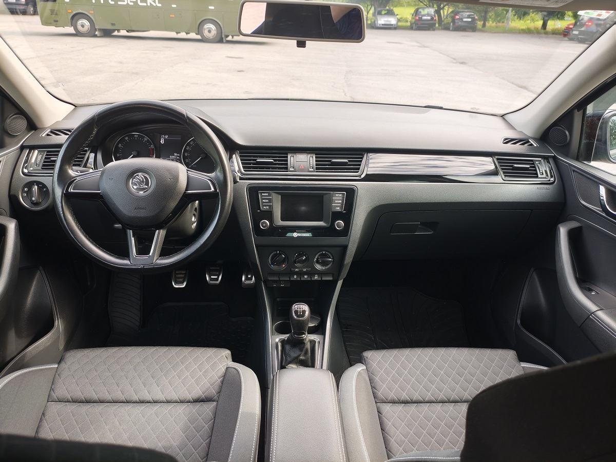 Škoda Rapid 1,2 TSI, HR auto, reg. 07/27, samo 83932 km!, fotografija 10
