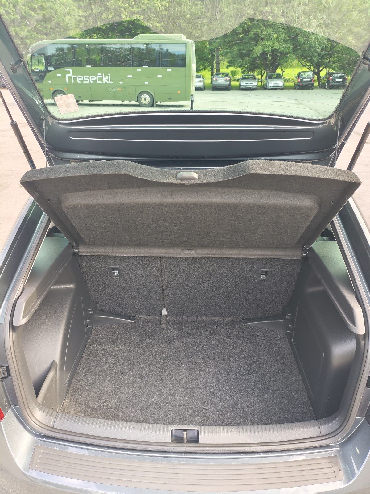 Škoda Rapid 1,2 TSI, HR auto, reg. 07/27, samo 83932 km!, fotografija 13