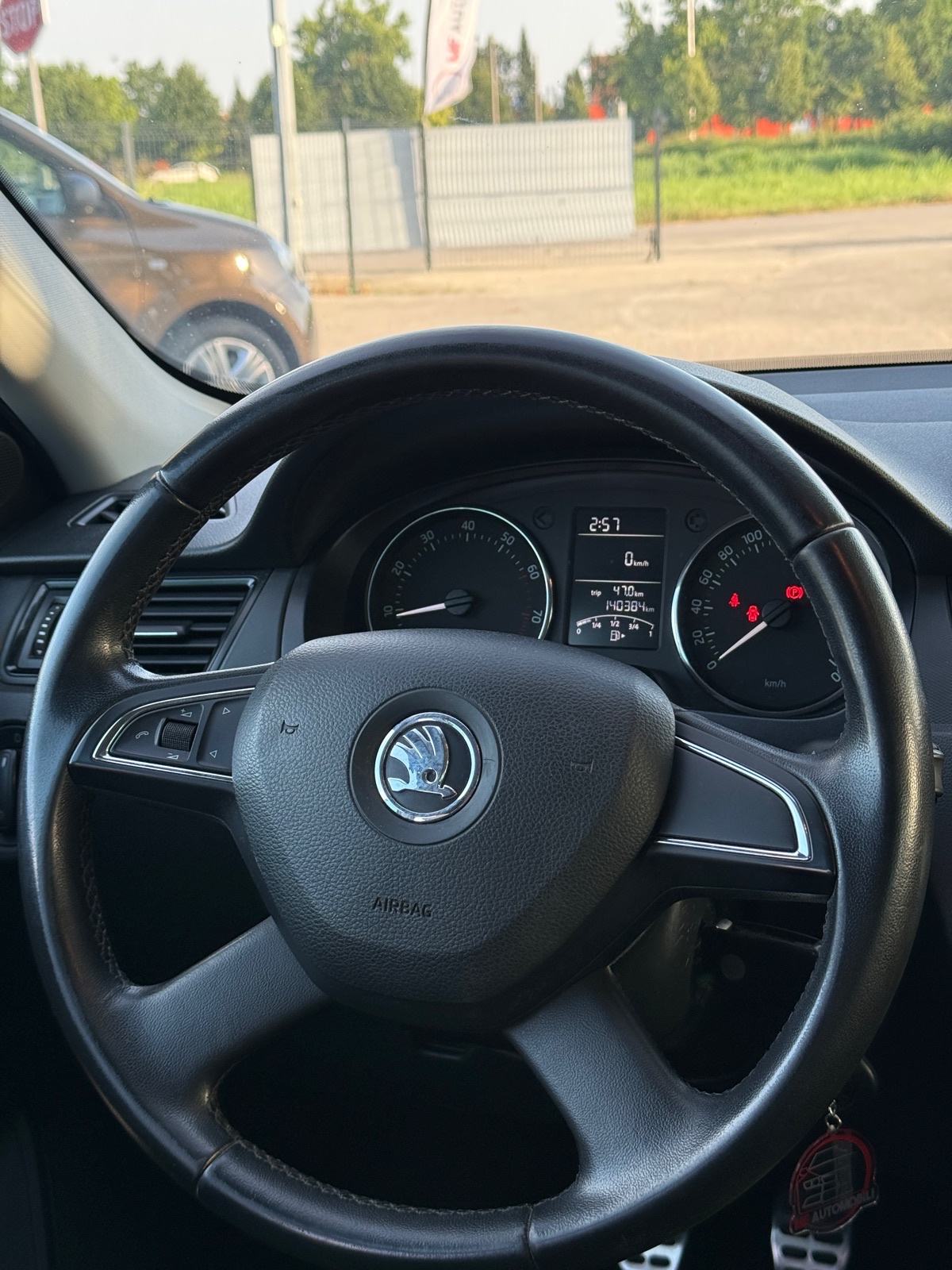 Škoda Rapid 1.2TSI Sport • NAVI | GRIJ. SJ. | SERV. KNJIŽ., fotografija 14