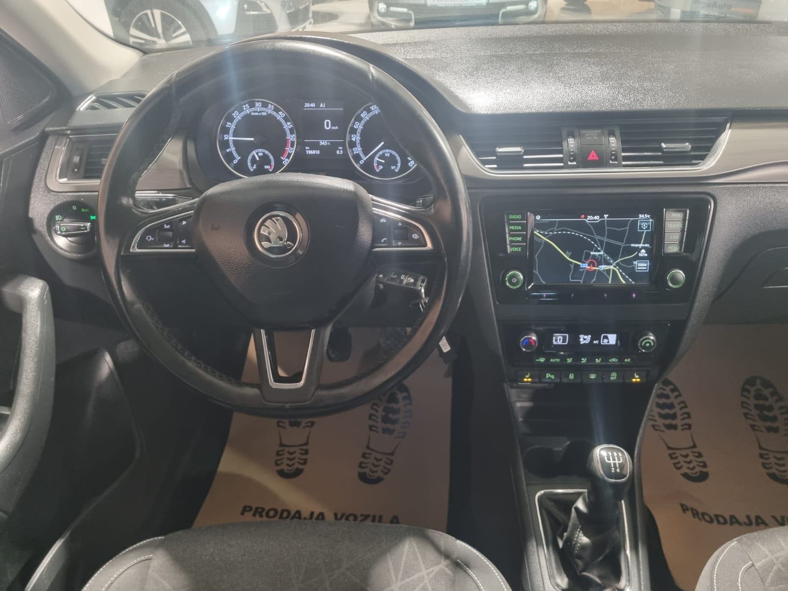 Škoda Rapid 1,4 TDI 2018.g. *LED - RADAR - TEMP - 12 MJ JAMSTVO*, fotografija 13