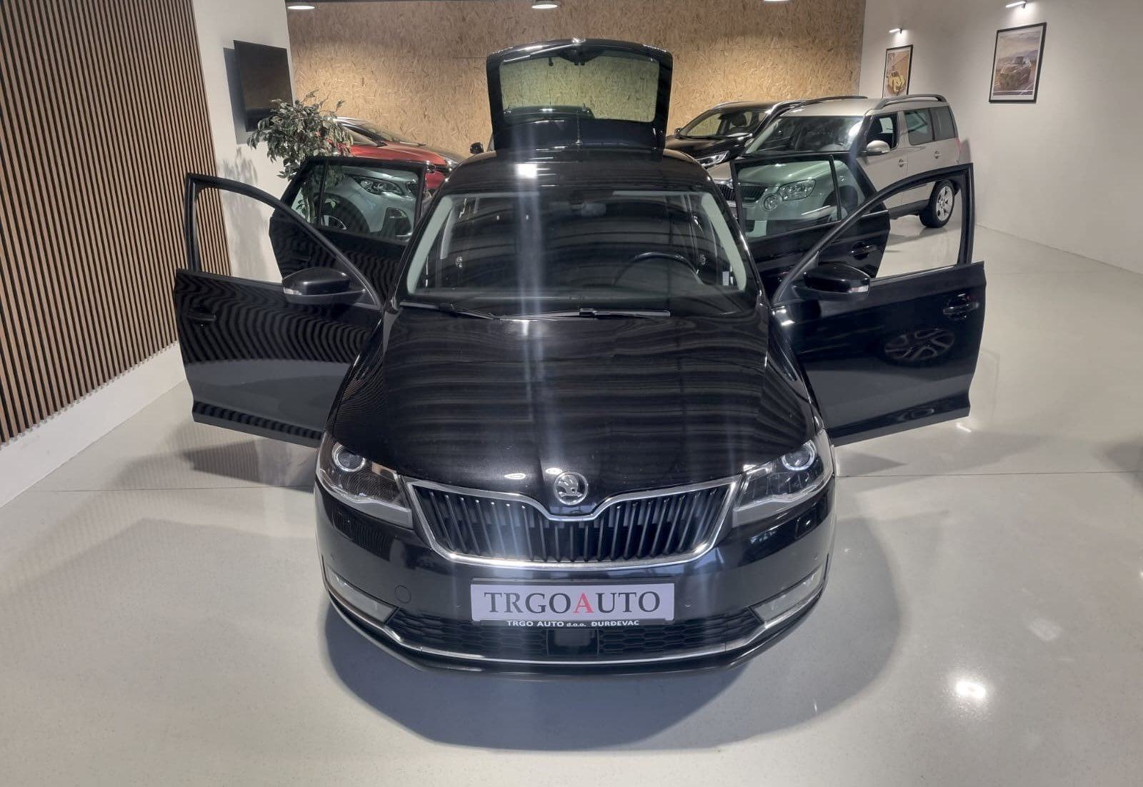 Škoda Rapid 1,4 TDI 2018.g. *LED - RADAR - TEMP - 12 MJ JAMSTVO*, fotografija 3