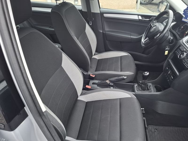 Škoda Rapid 1,6 TDI*115ks*Klima*, fotografija 8