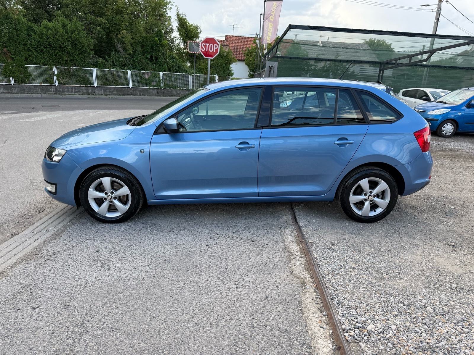 Škoda Rapid 1,6 TDI / REG 1 GOD !!, fotografija 4