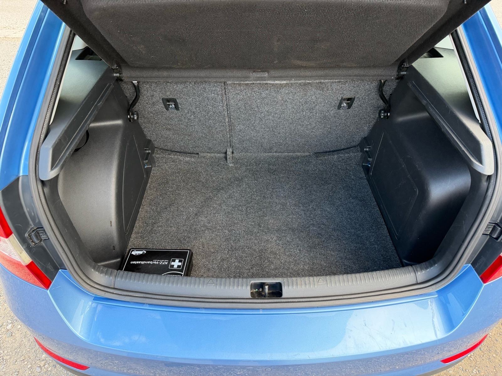 Škoda Rapid 1,6 TDI / REG 1 GOD !!, fotografija 16