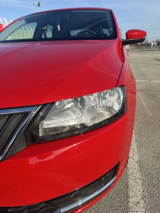 Škoda Rapid 1,6 TDI, fotografija 11