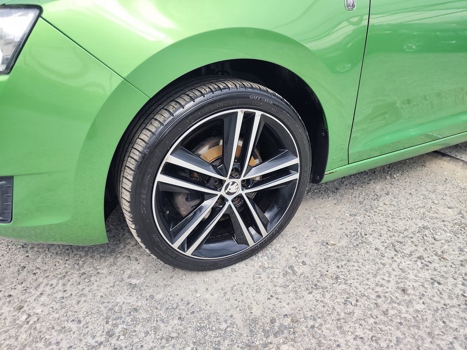 Škoda Rapid 1,6 TDI / EDITION / REG 1 GOD / PANORAMA !, fotografija 14
