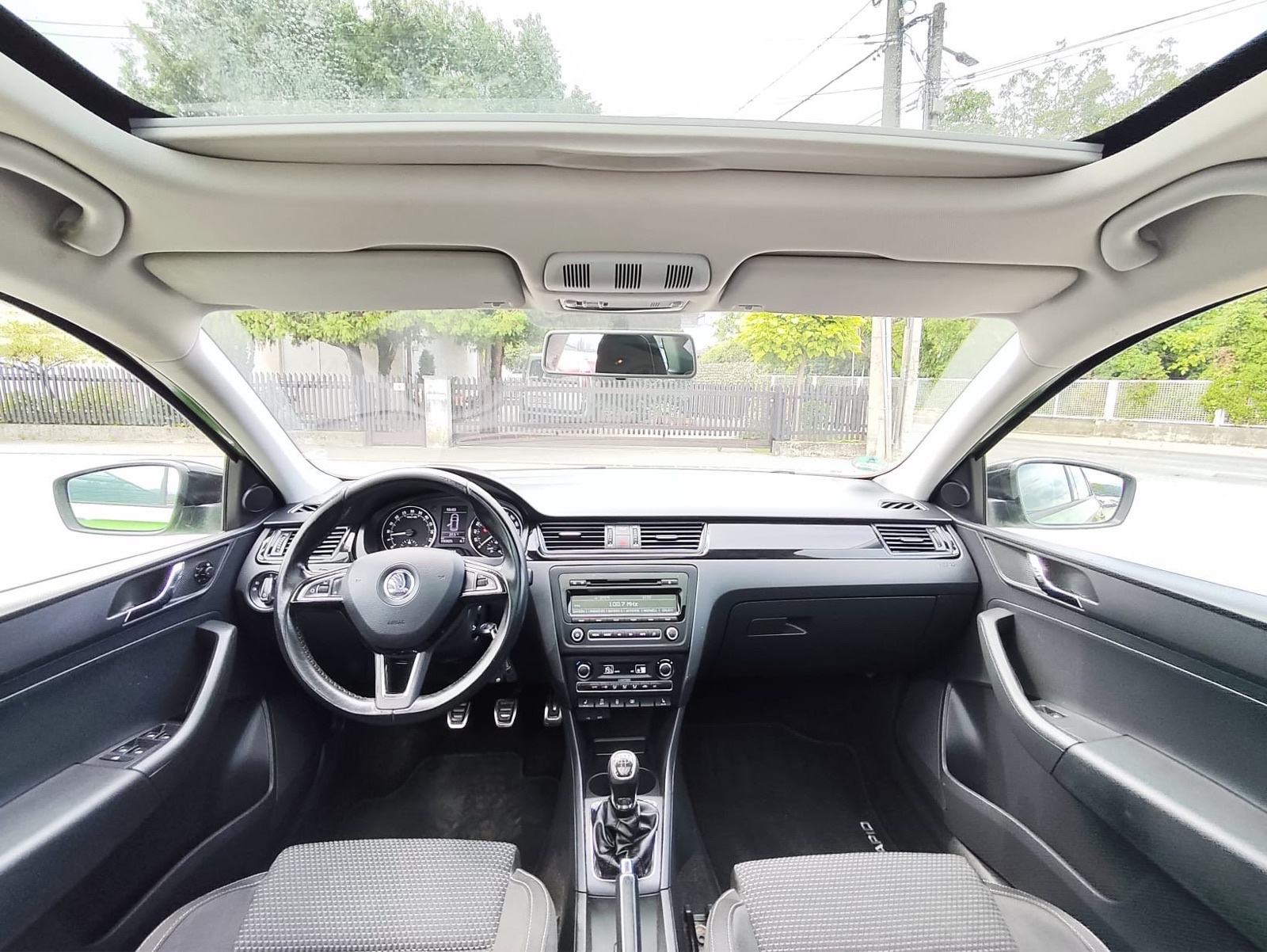 Škoda Rapid 1,6 TDI / EDITION / REG 1 GOD / PANORAMA !, fotografija 20