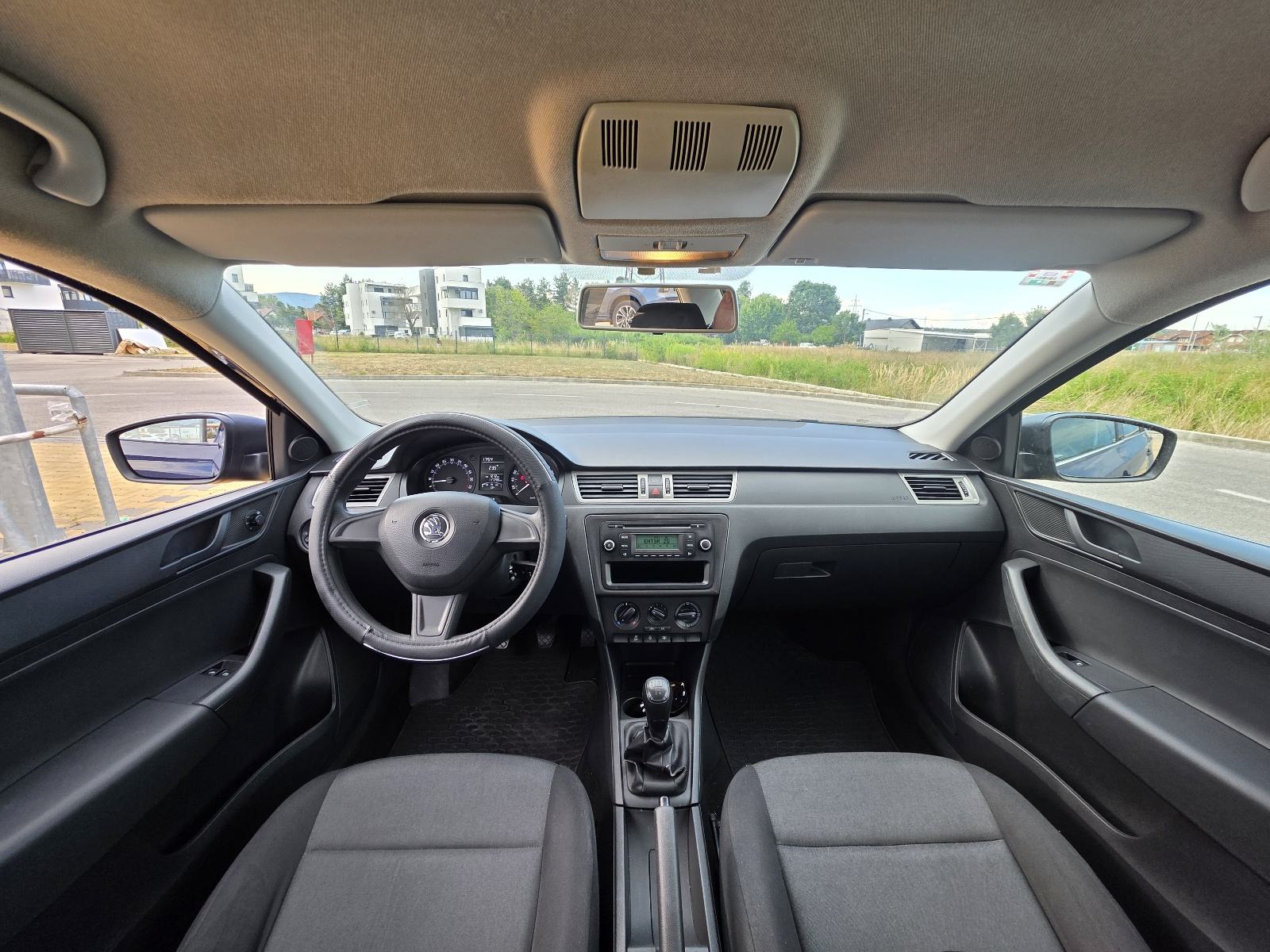 Škoda Rapid 1,6 TDI 117KM, fotografija 5