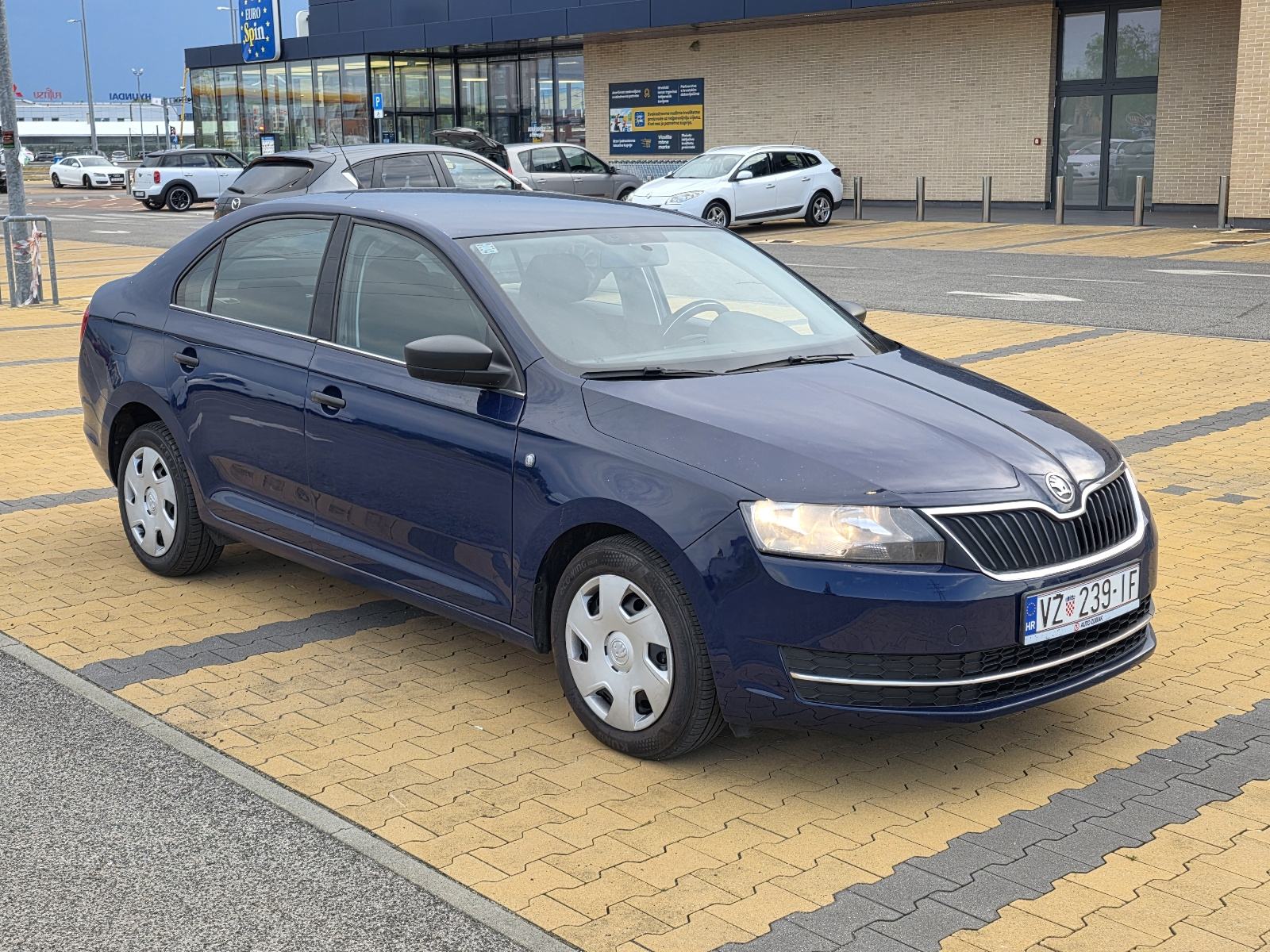 Škoda Rapid 1,6 TDI 117KM, fotografija 2