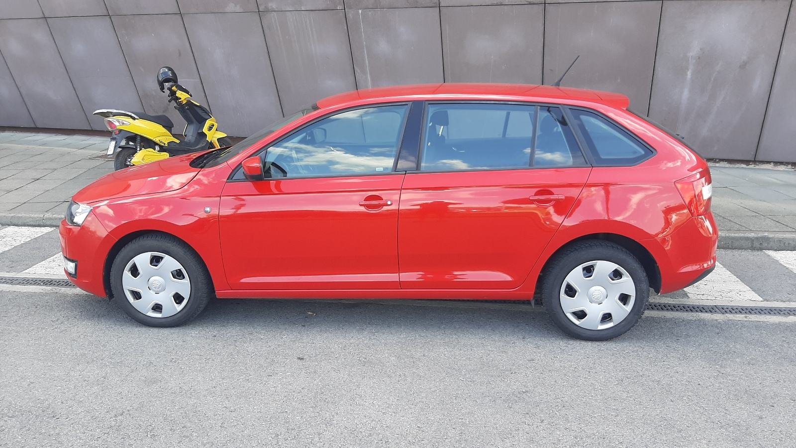 Škoda Rapid 1,6 TDI reg.03 2027, fotografija 3