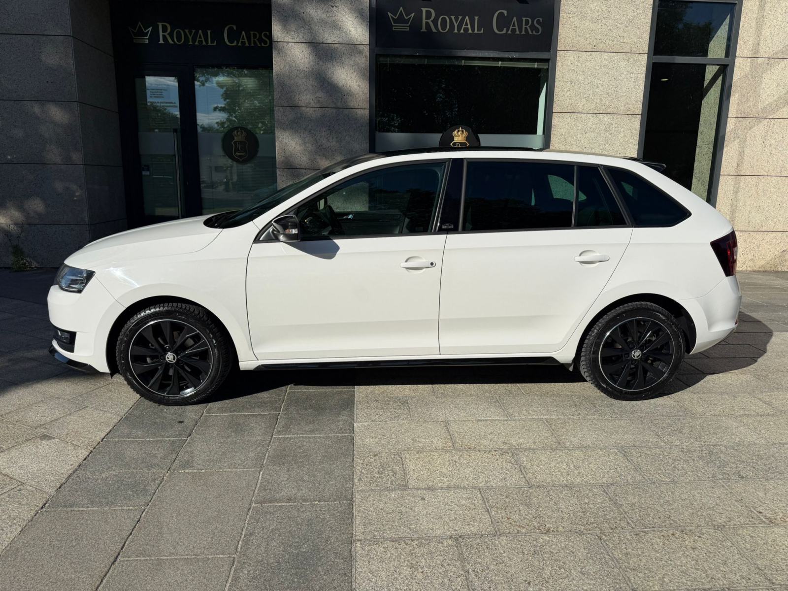 ŠKODA RAPID - 2017 GOD - 1.0 BENZIN - PANORAMA - REGAN! - KAO NOV, fotografija 8