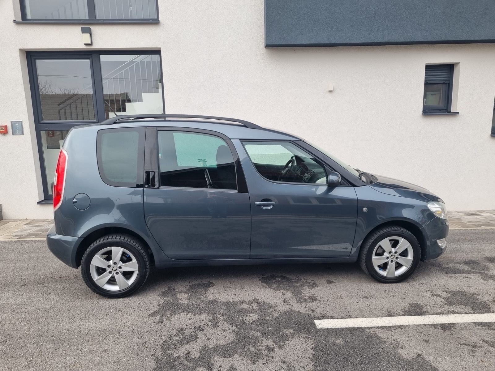 Škoda Roomster 1,2 TDI 2014.g.*NAVI-ALU 15'-TEMPOMAT-12 MJ JAMSTVO*, fotografija 4