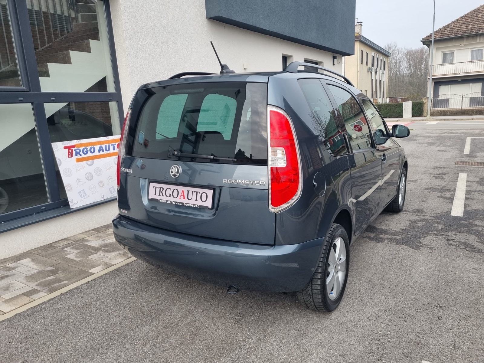 Škoda Roomster 1,2 TDI 2014.g.*NAVI-ALU 15'-TEMPOMAT-12 MJ JAMSTVO*, fotografija 5