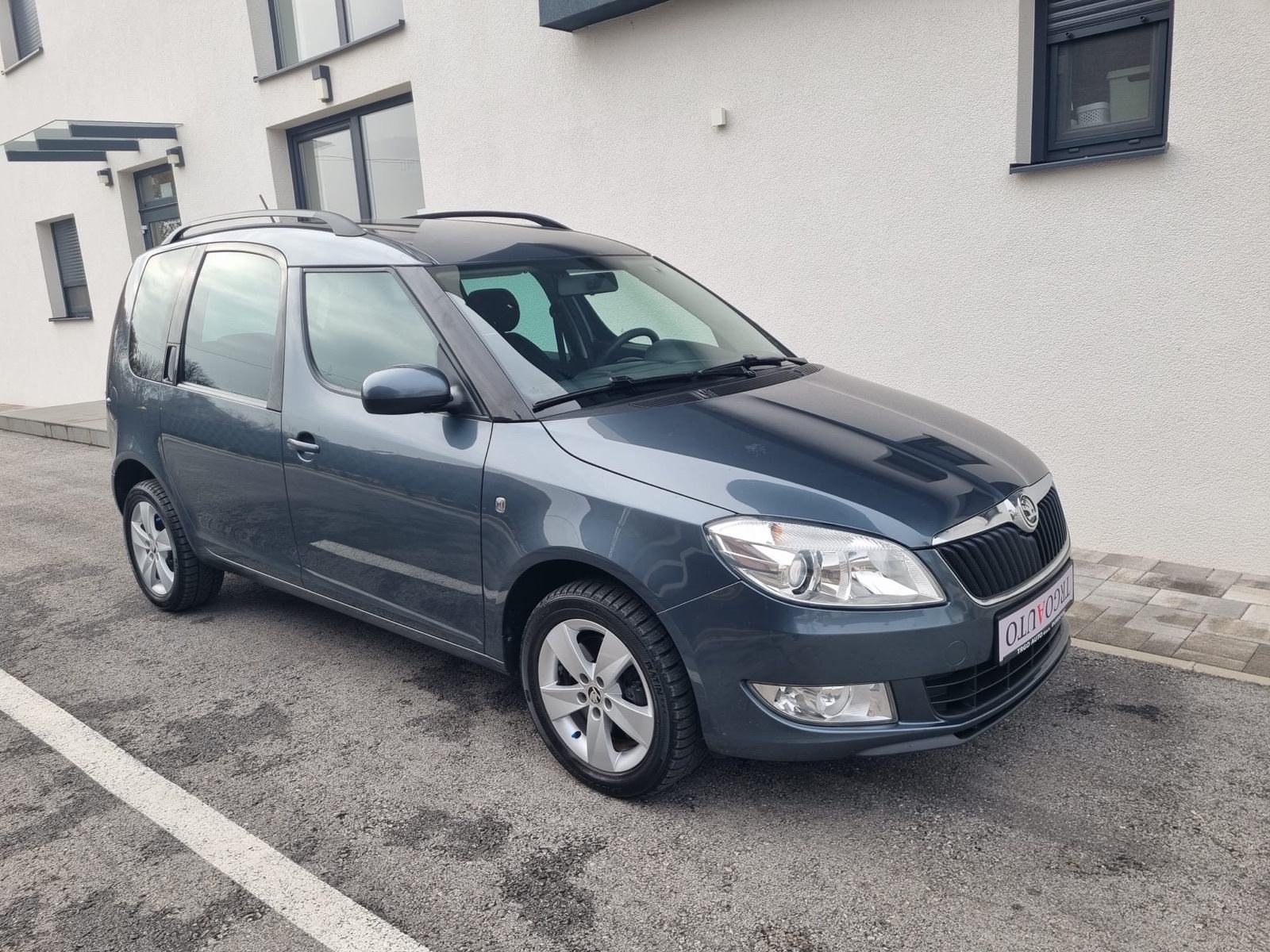 Škoda Roomster 1,2 TDI 2014.g.*NAVI-ALU 15'-TEMPOMAT-12 MJ JAMSTVO*, fotografija 3