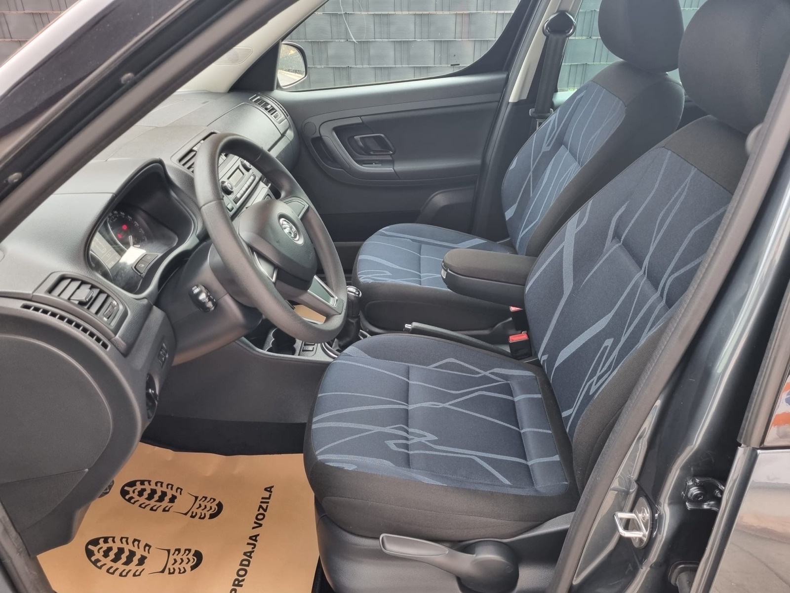 Škoda Roomster 1,2 TDI 2014.g.*NAVI-ALU 15'-TEMPOMAT-12 MJ JAMSTVO*, fotografija 18