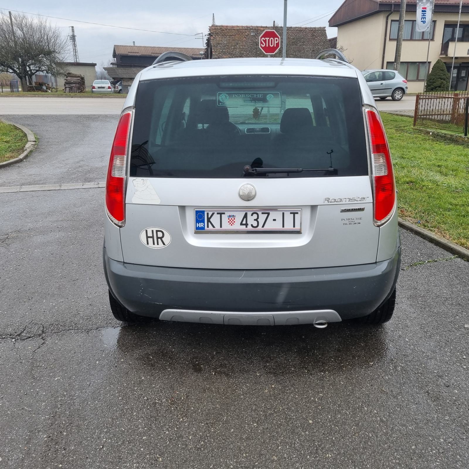 Škoda Roomster Scout 1,4 benz.Registrirana godinu dana, fotografija 3