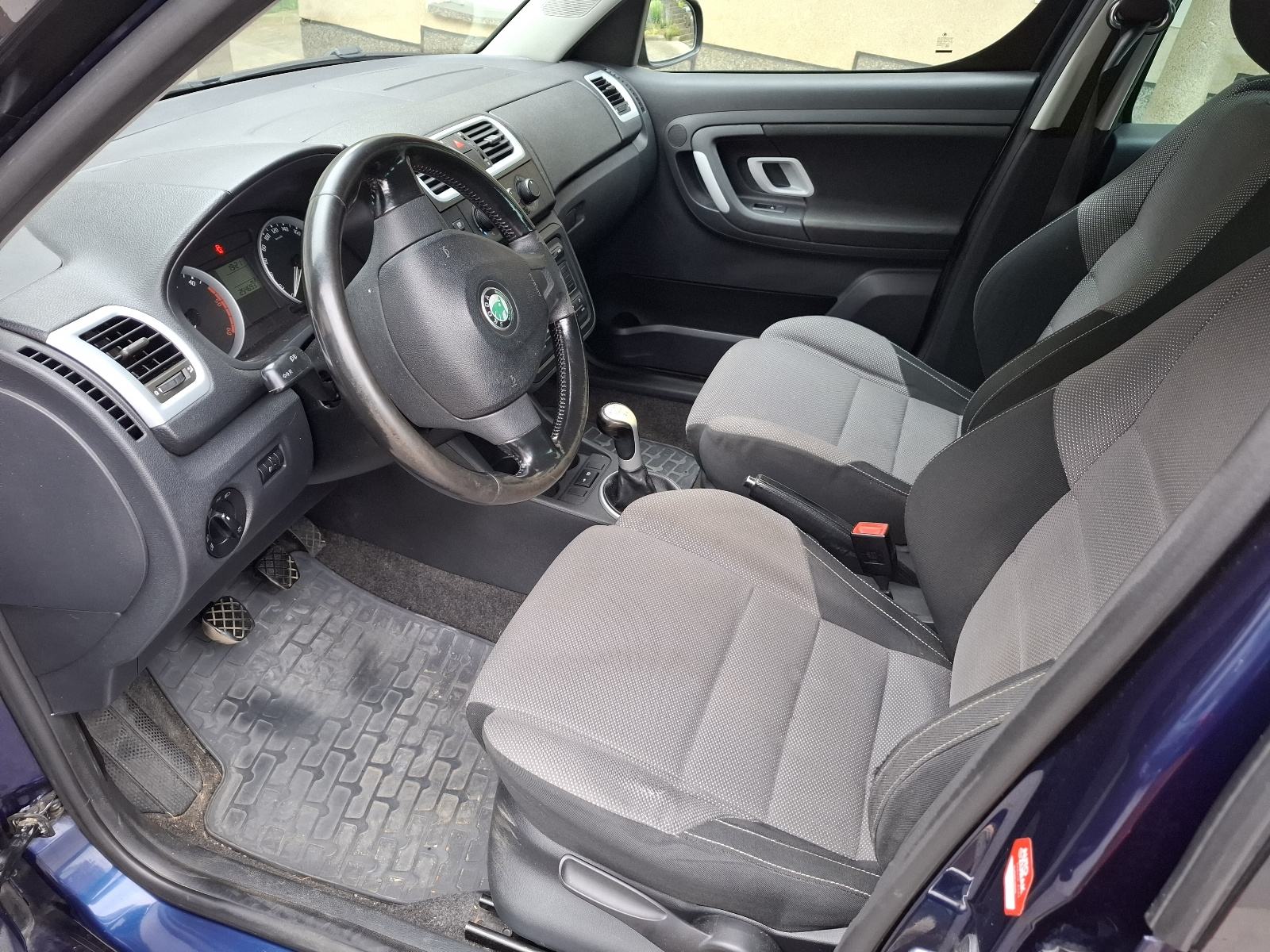 Škoda Roomster 1,4 TDI Sport, fotografija 9