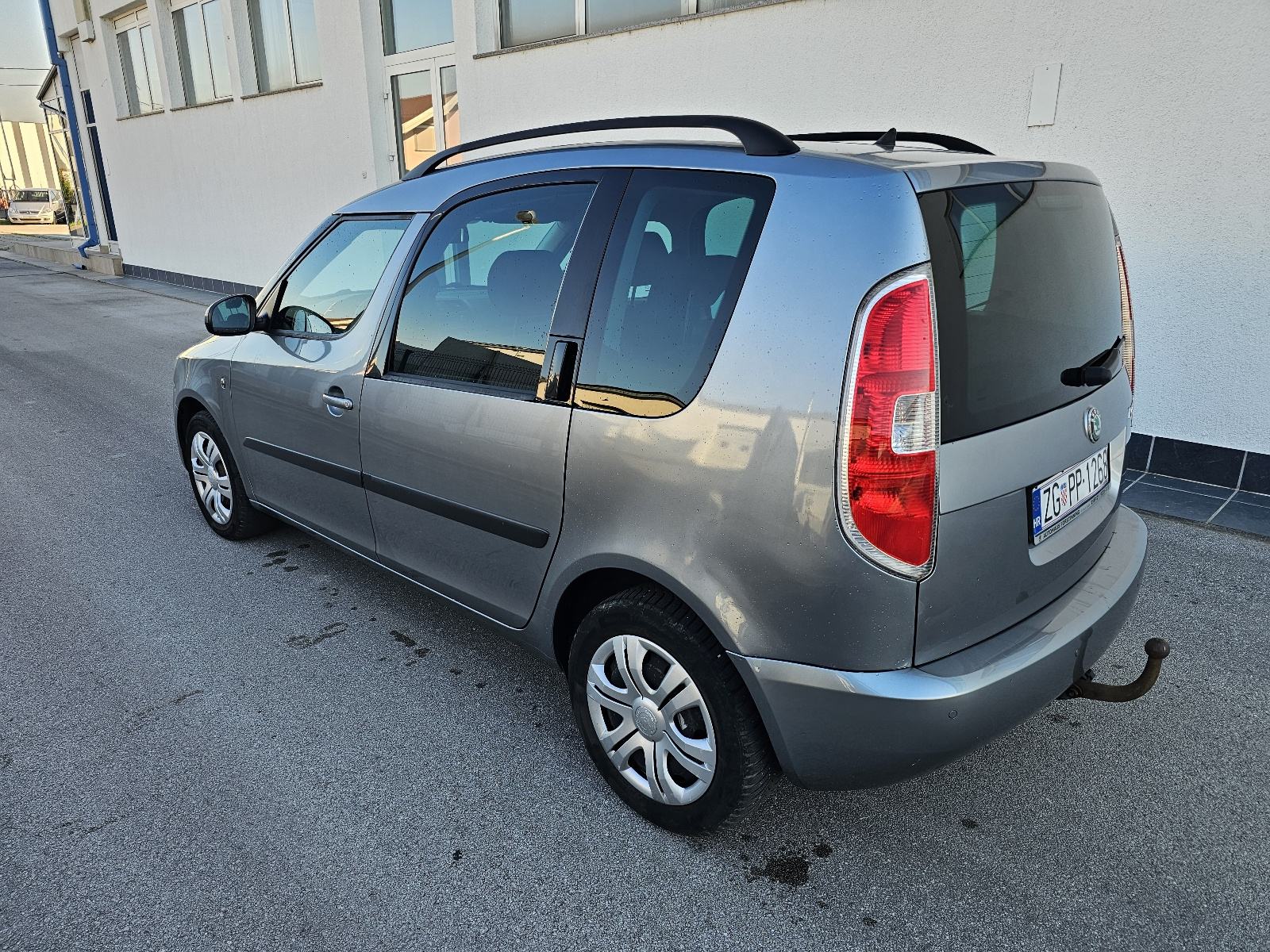 Škoda Roomster 1,6 TDI, 2011.g. ODLIČNA !, fotografija 5