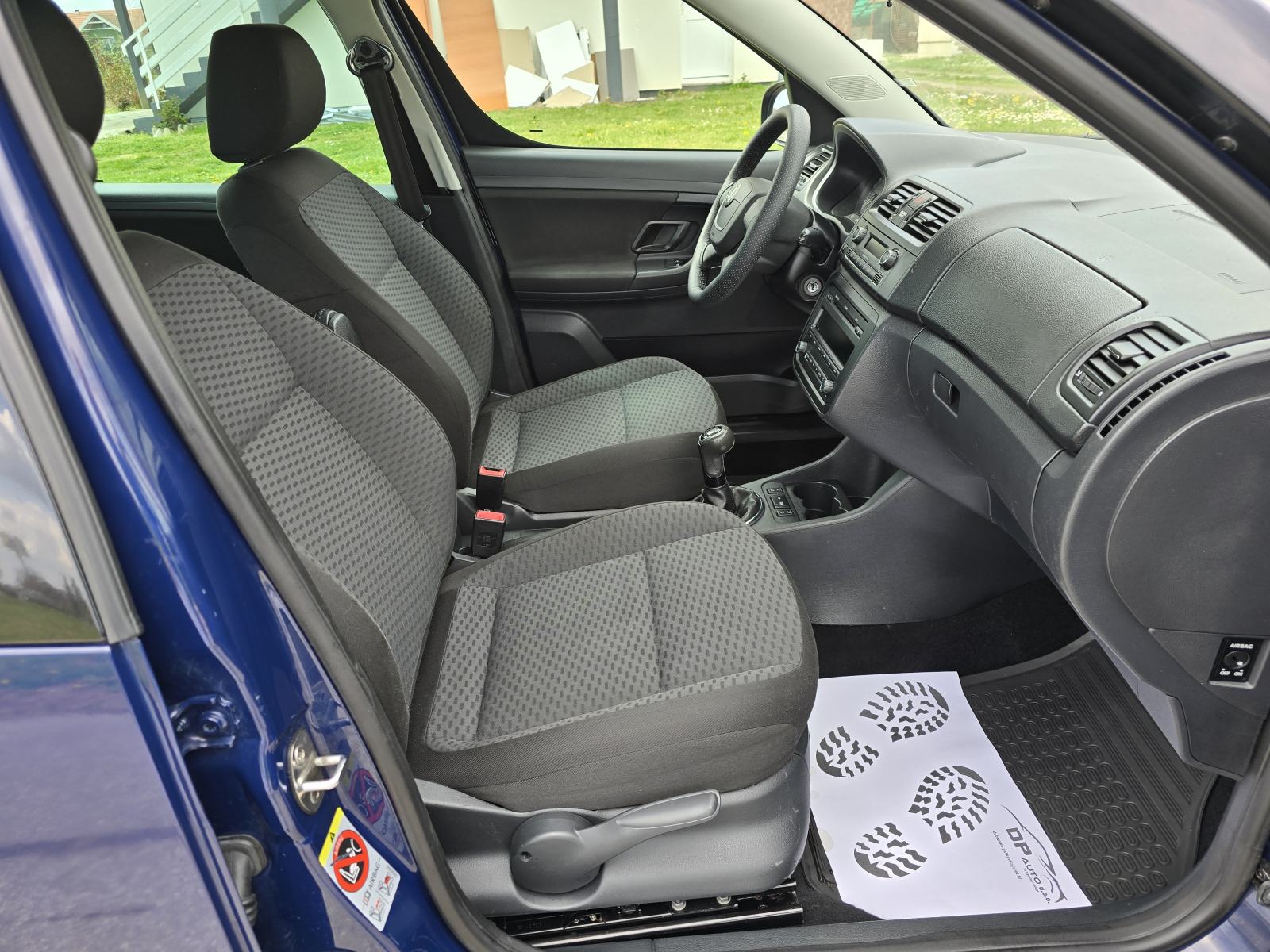 Škoda Roomster 1,6 TDI-2011god.md-CLIMATRONIC-195tkm,euro kuka,KARTICE, fotografija 11