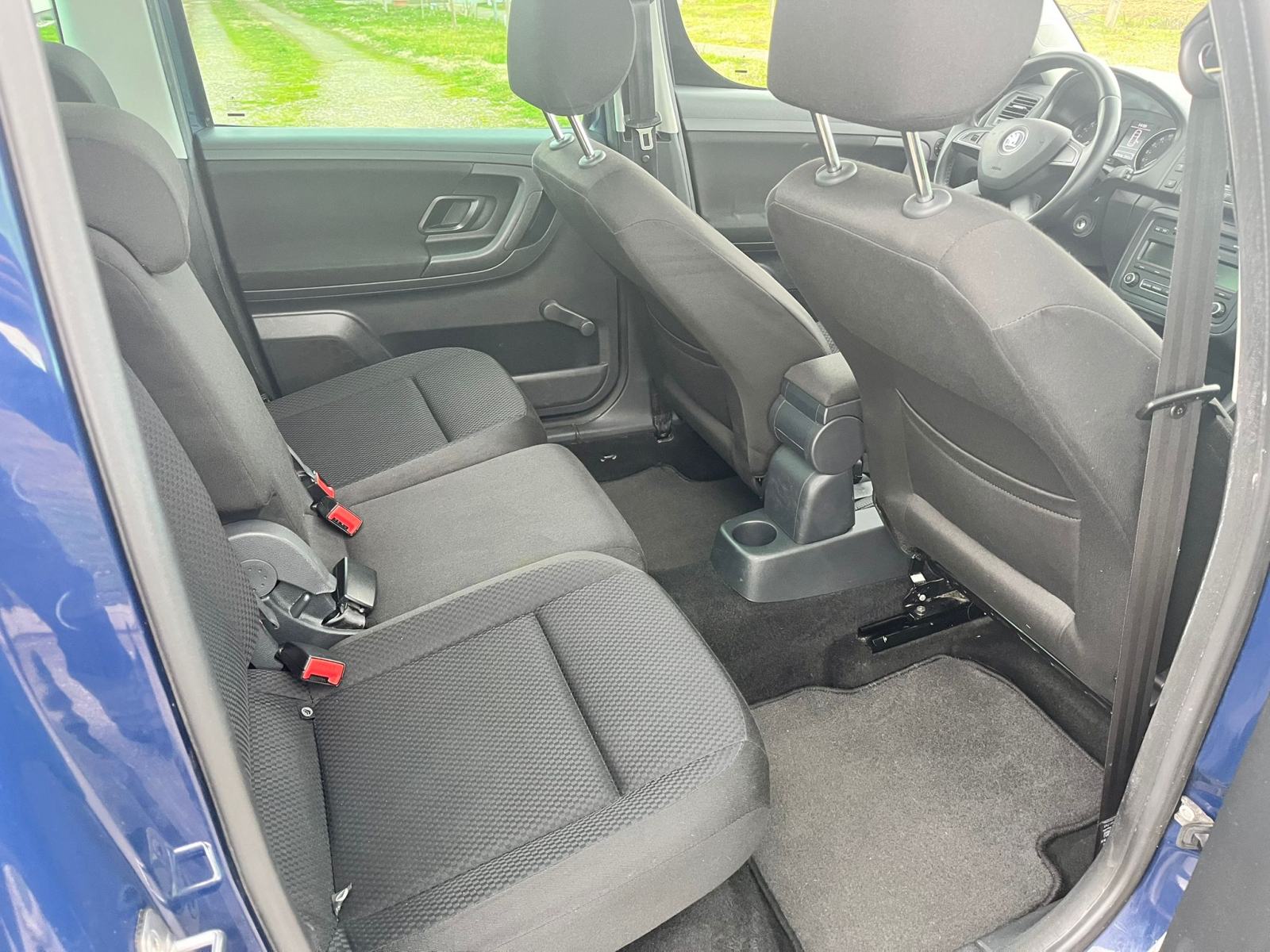 Škoda Roomster 1,6 TDI-2014gd.md-CLIMATRONIC-panorama,alu,temp,KARTICE, fotografija 18