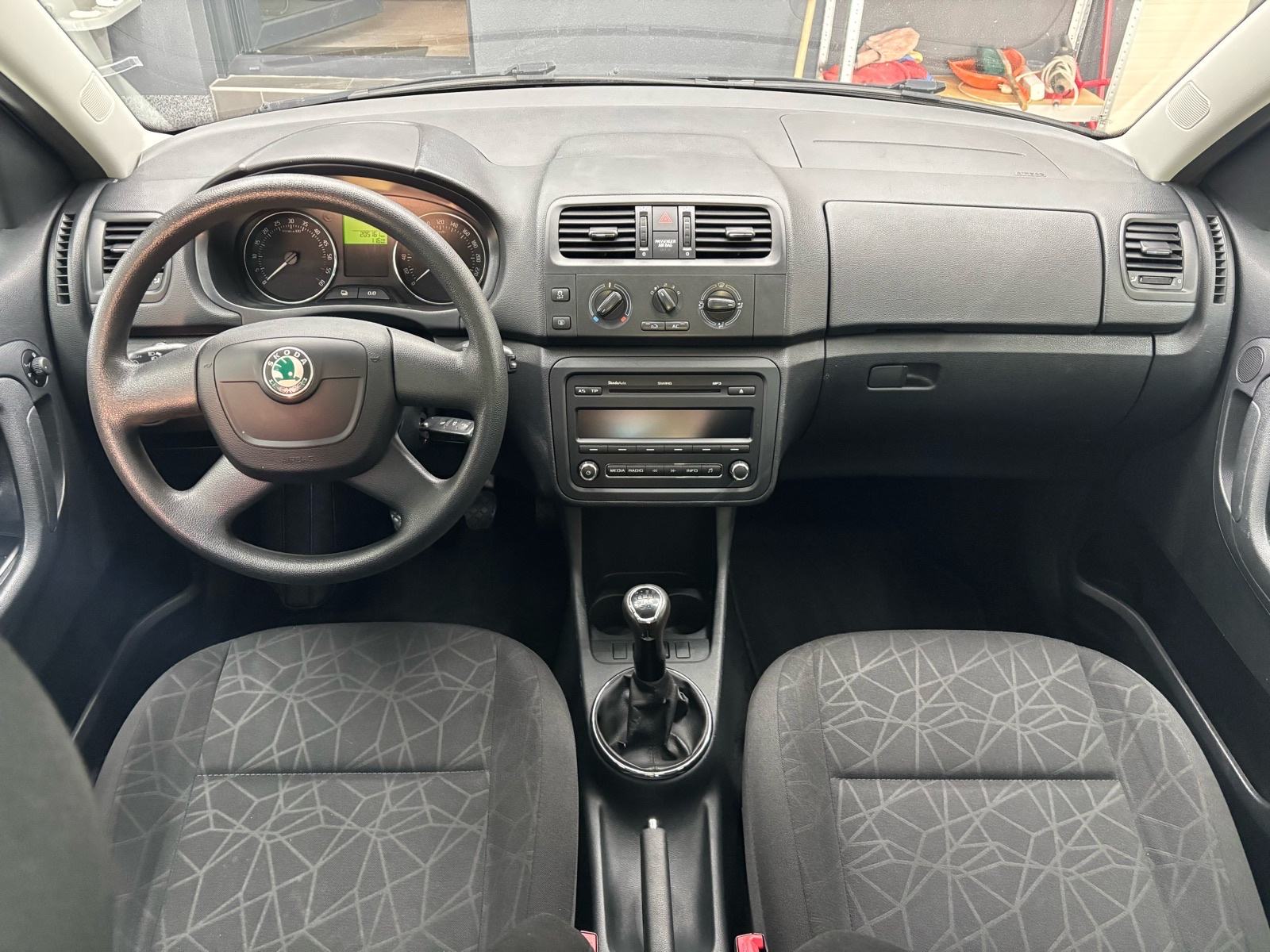 Škoda Roomster 1,6 TDI Family, Svi servisi!, fotografija 13