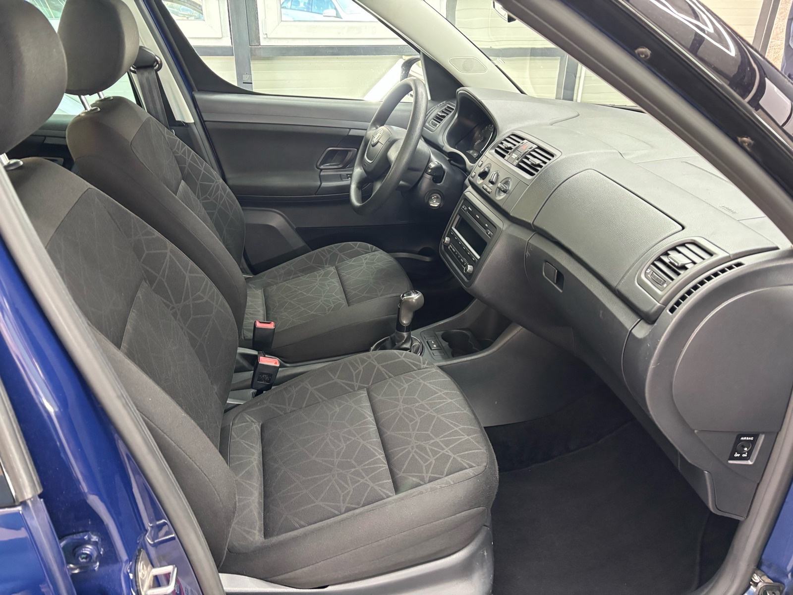 Škoda Roomster 1,6 TDI Family, Svi servisi!, fotografija 15