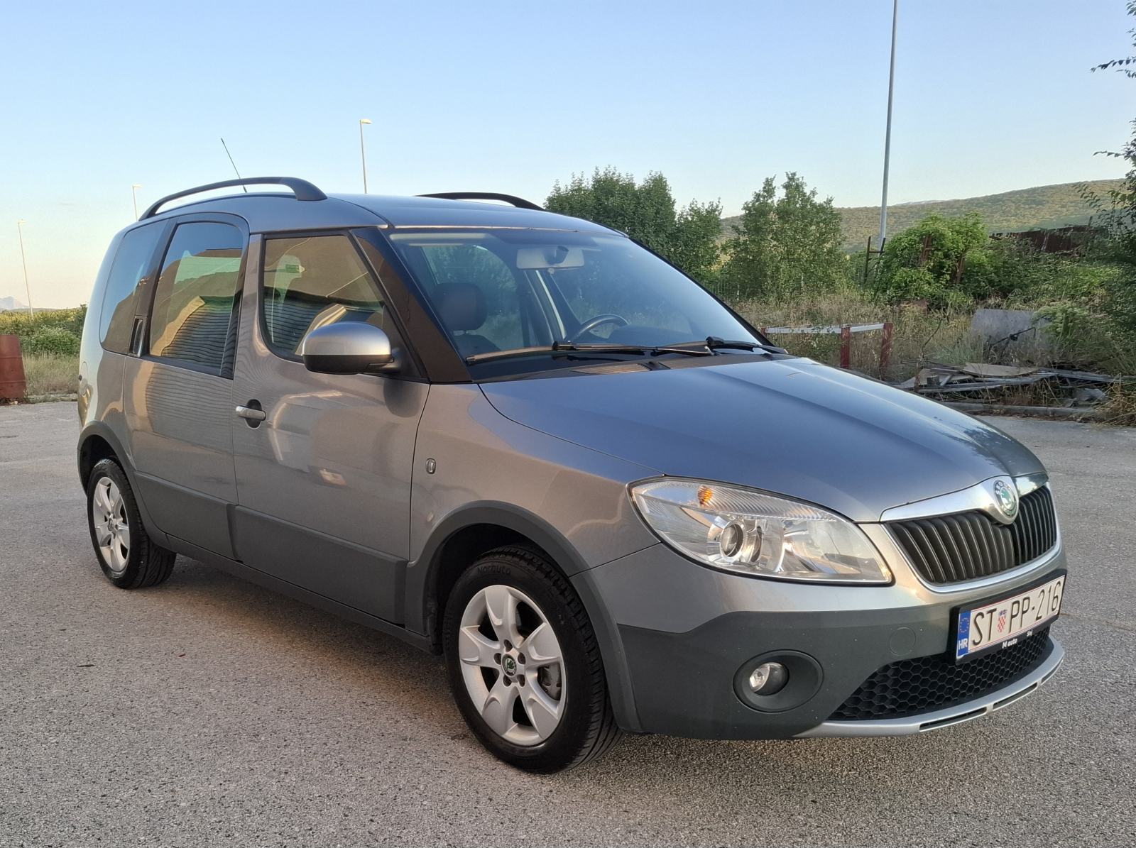 Škoda Roomster 1,6 TDI, fotografija 7