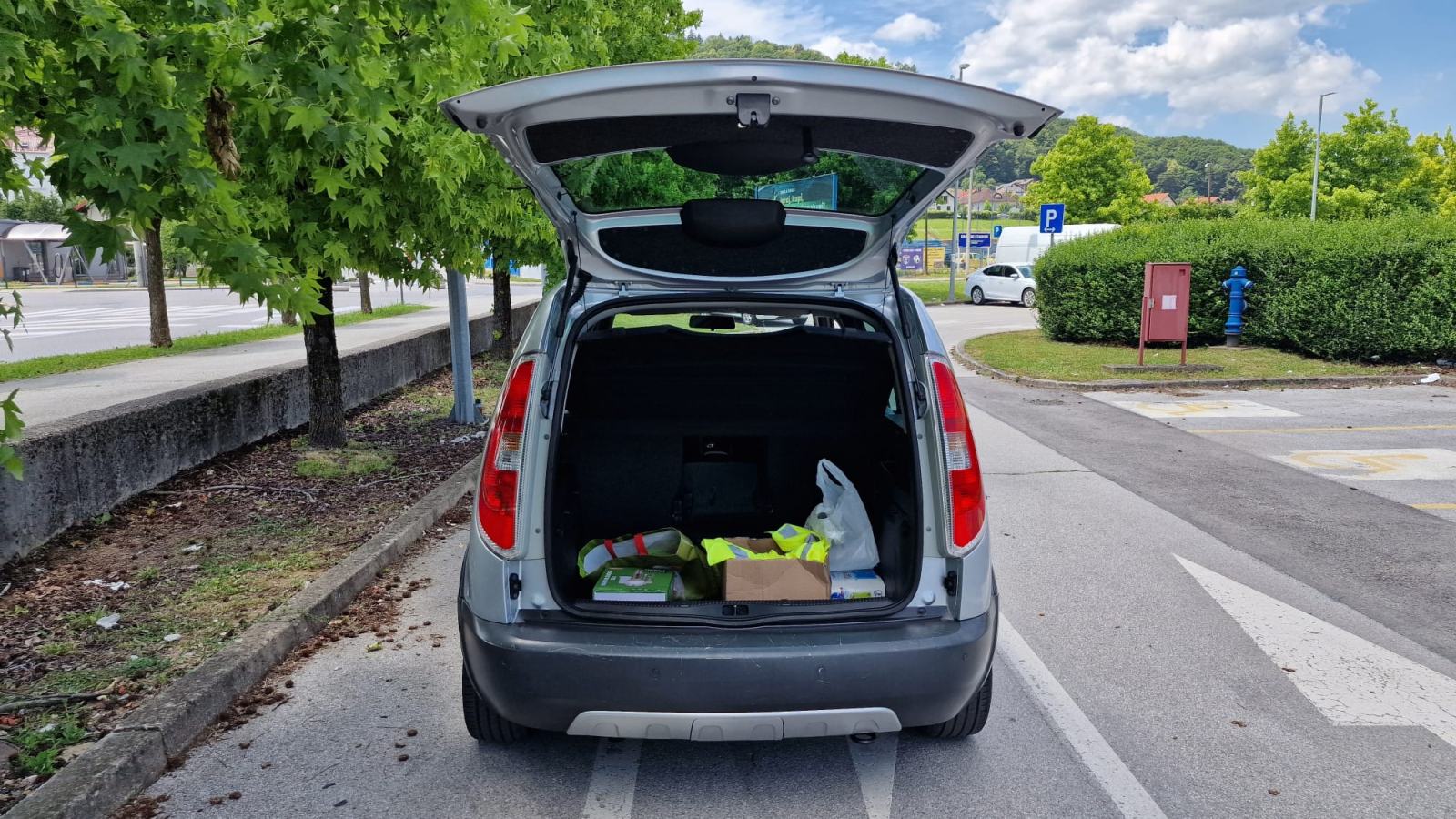 Škoda Roomster TSI SCOUT - POKLON PUN TANK GORIVA, fotografija 9