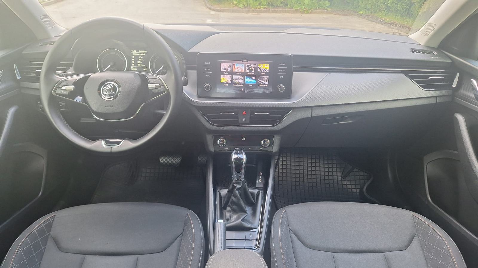 Škoda Scala 1.0 110 ks AUTOMATIK HR VOZILO reg. do 02/27, fotografija 5