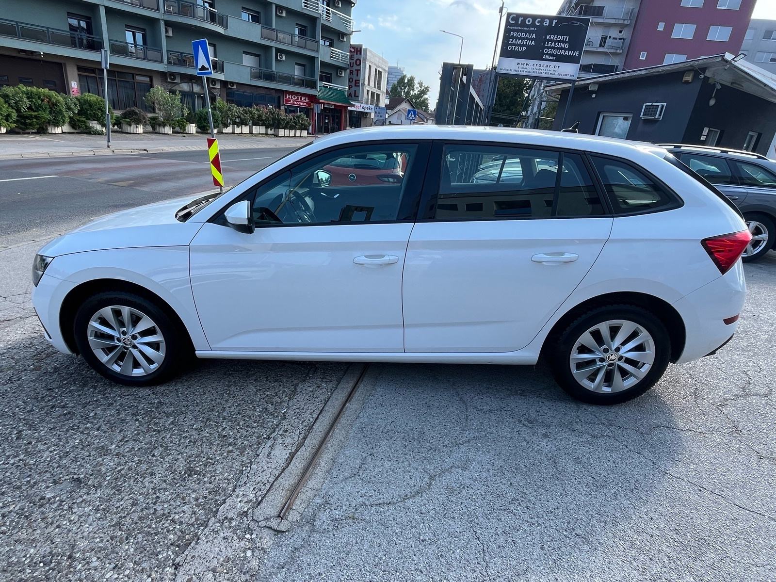 Škoda Scala 1,0 TSI 110 KS LED,KAMERA 1.VL Nije uvoz Jamstvo 1G, fotografija 4