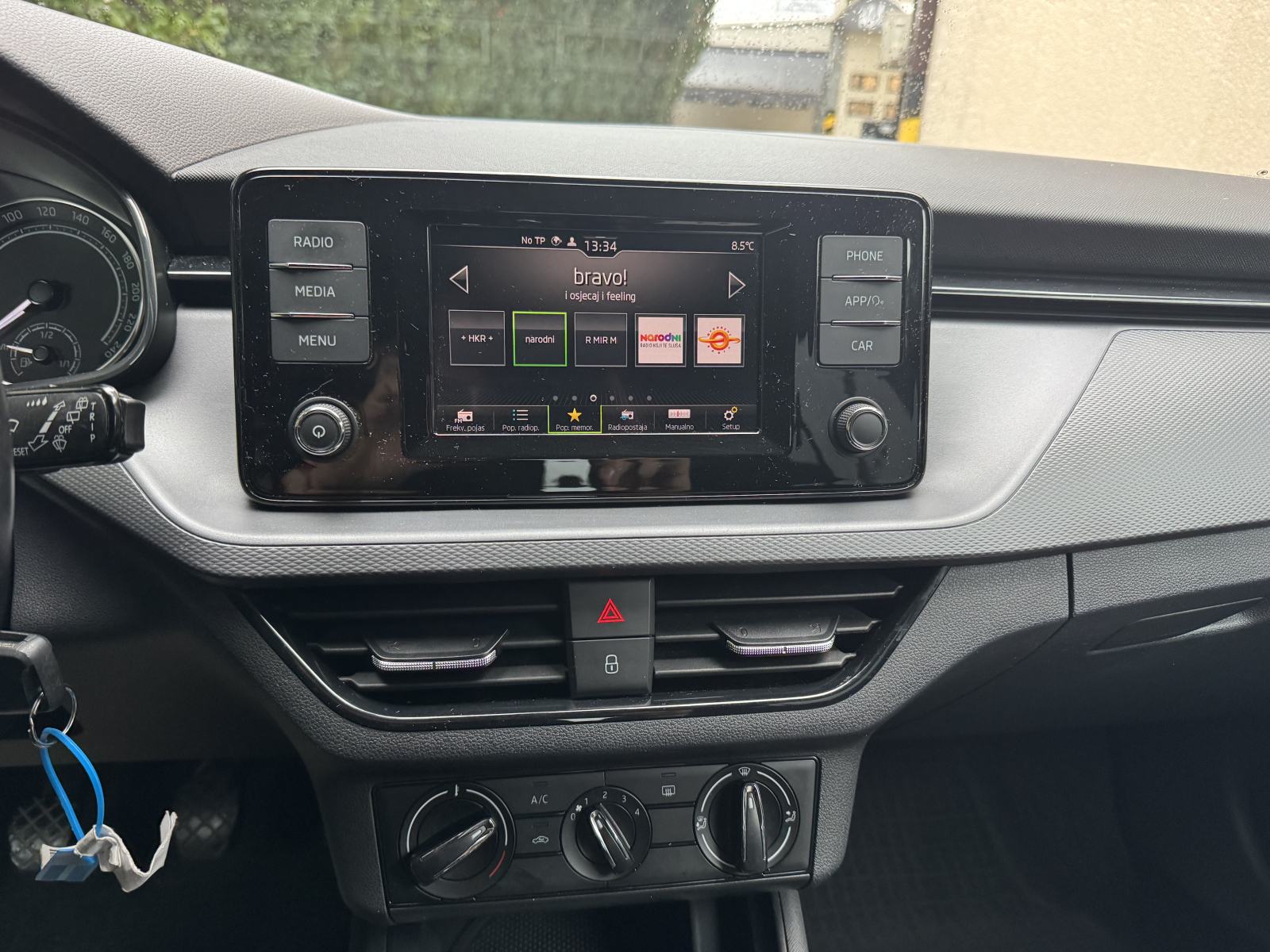 Škoda Scala 1,0 TSI 2020 god-70.950 km, fotografija 9