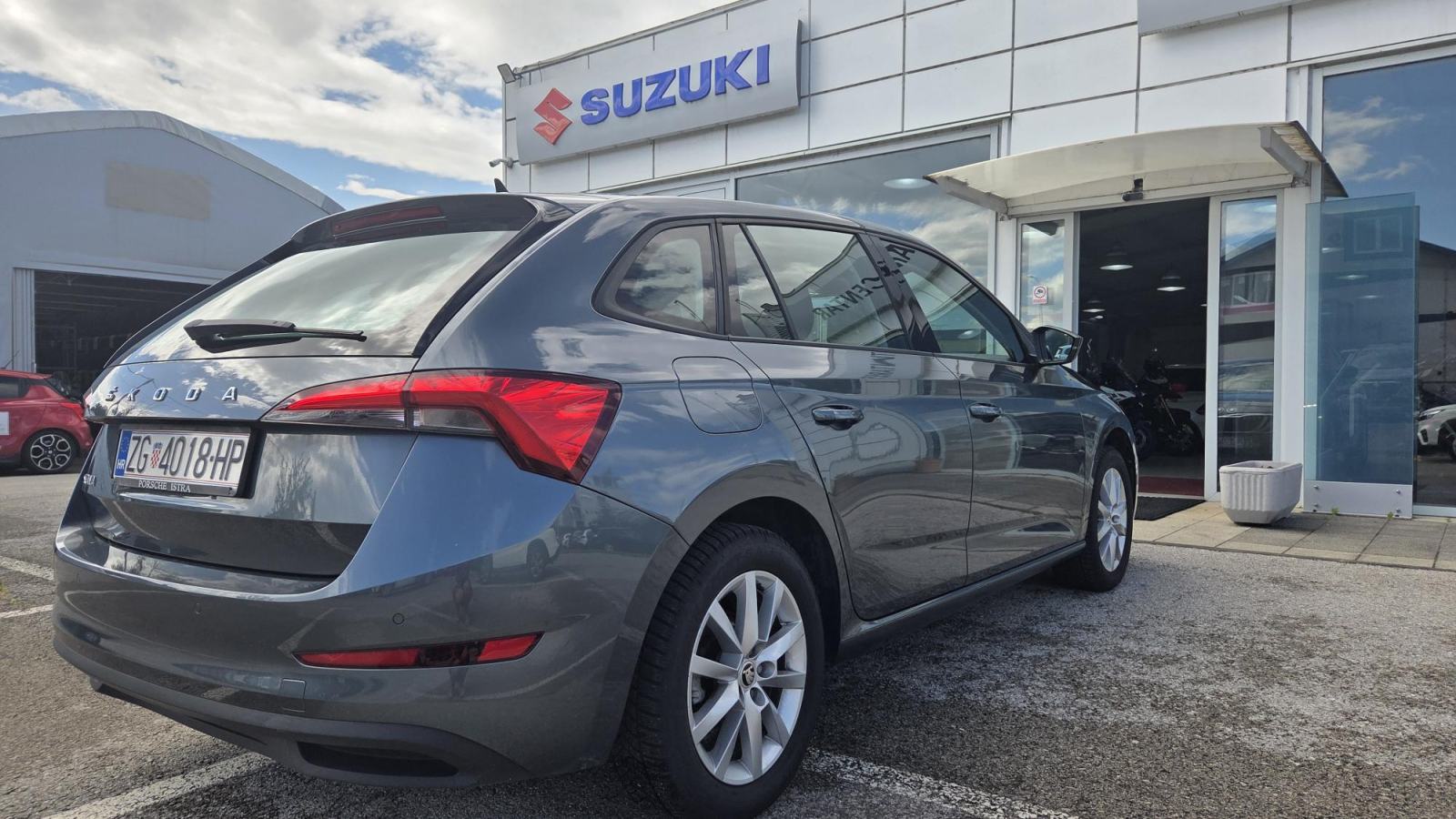Škoda Scala 1,0 TSI, 2020. godina, fotografija 5
