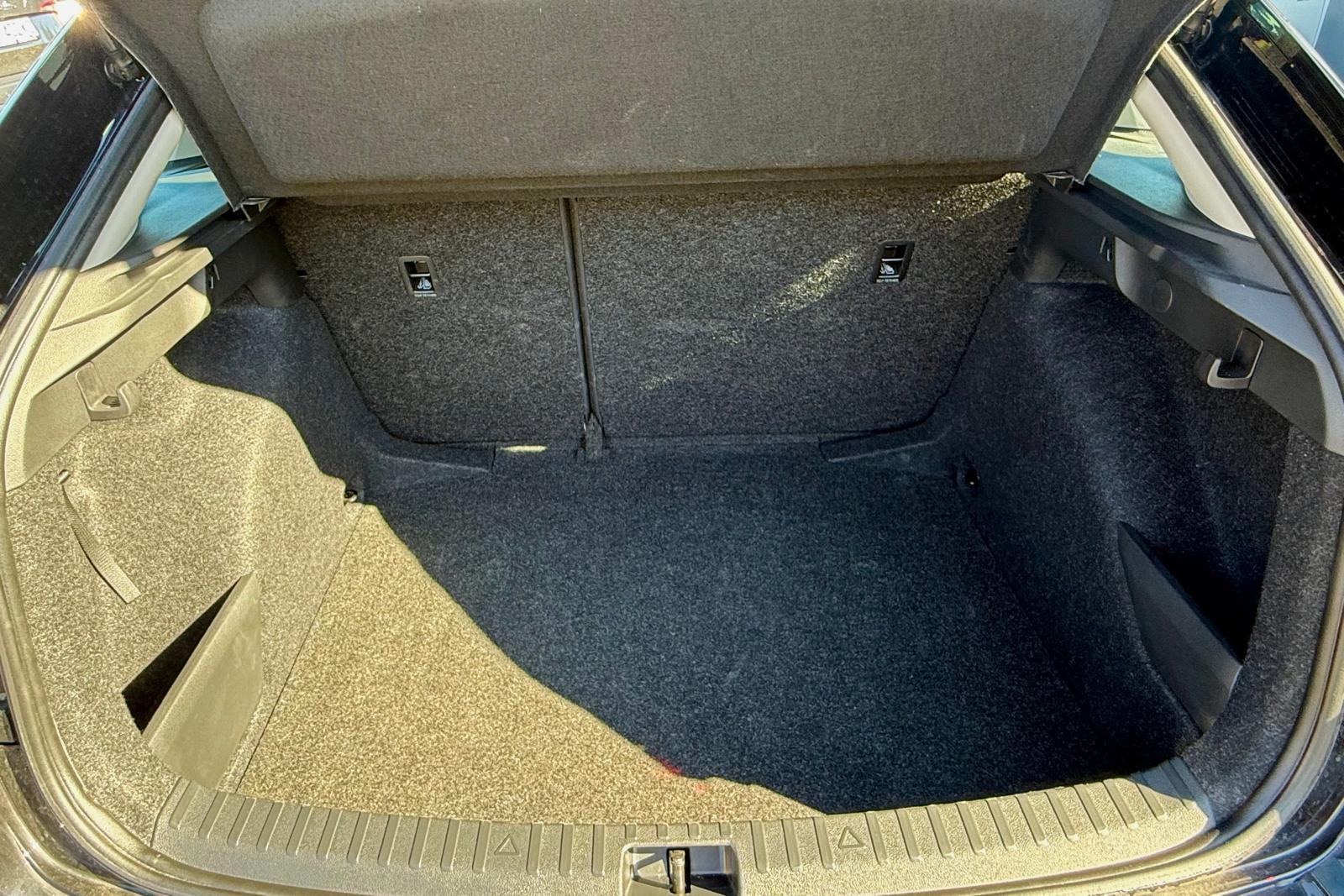 Škoda Scala 1,0 TSI AUTOMATIK ⭐️ TVORNIČKA GARANCIJA 3 GODINE ⭐️, fotografija 7