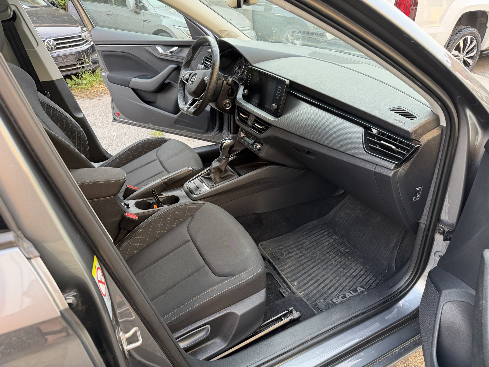 Škoda Scala 1,0 TSI DSG AUTOM.KLIMA LED NIJE UVOZ, fotografija 16