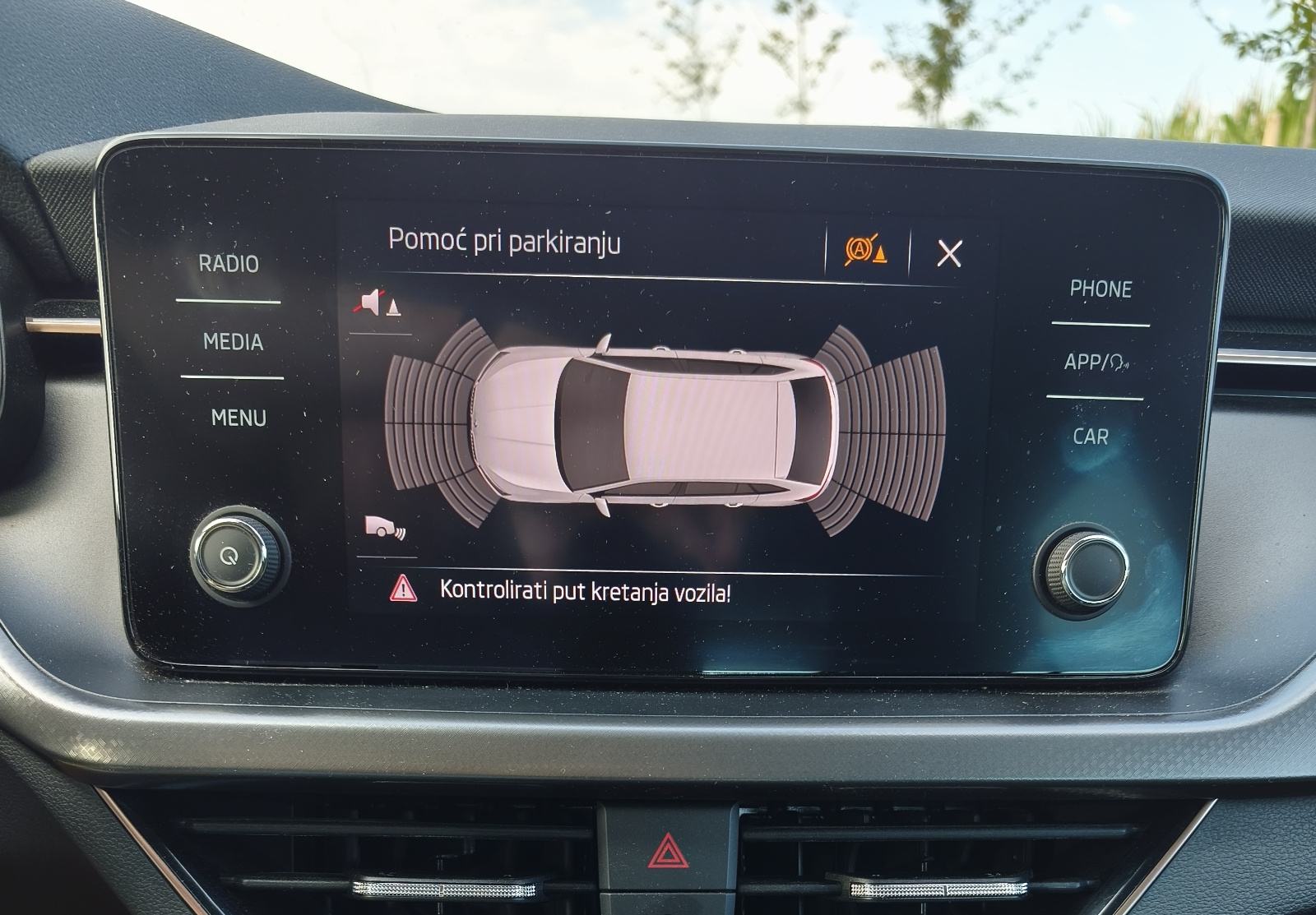 Škoda Scala 1.0 TSI Inspire | HR auto | 1. vlasnik | Jamstvo | Reg. 12, fotografija 13