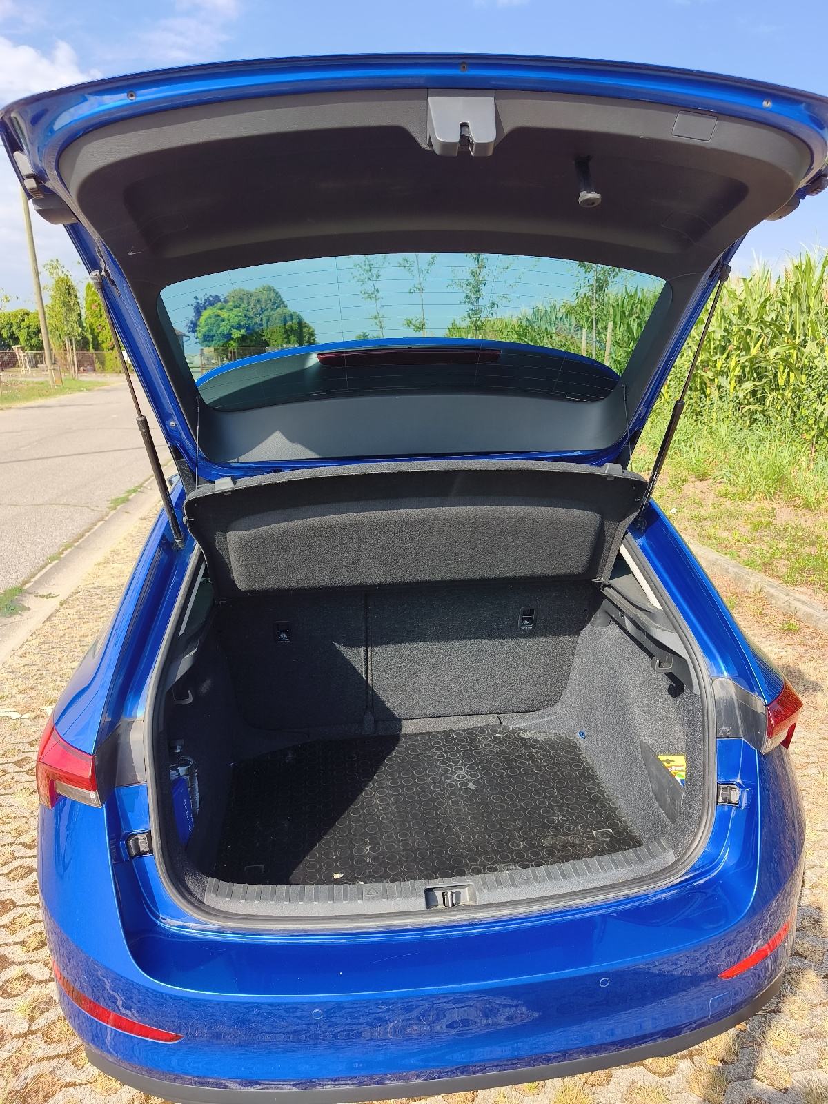 Škoda Scala 1.0 TSI Inspire | HR auto | 1. vlasnik | Jamstvo | Reg. 12, fotografija 16