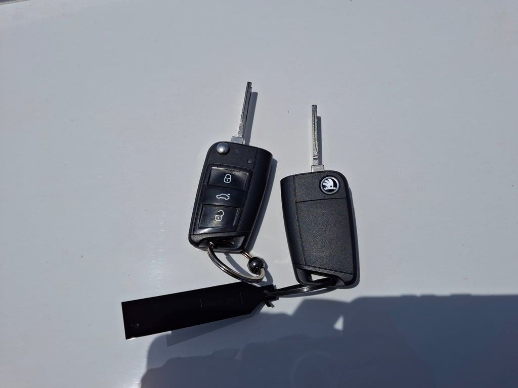 Škoda Scala 1,0 TSI LED KAMERA NIJE UVOZ, fotografija 13